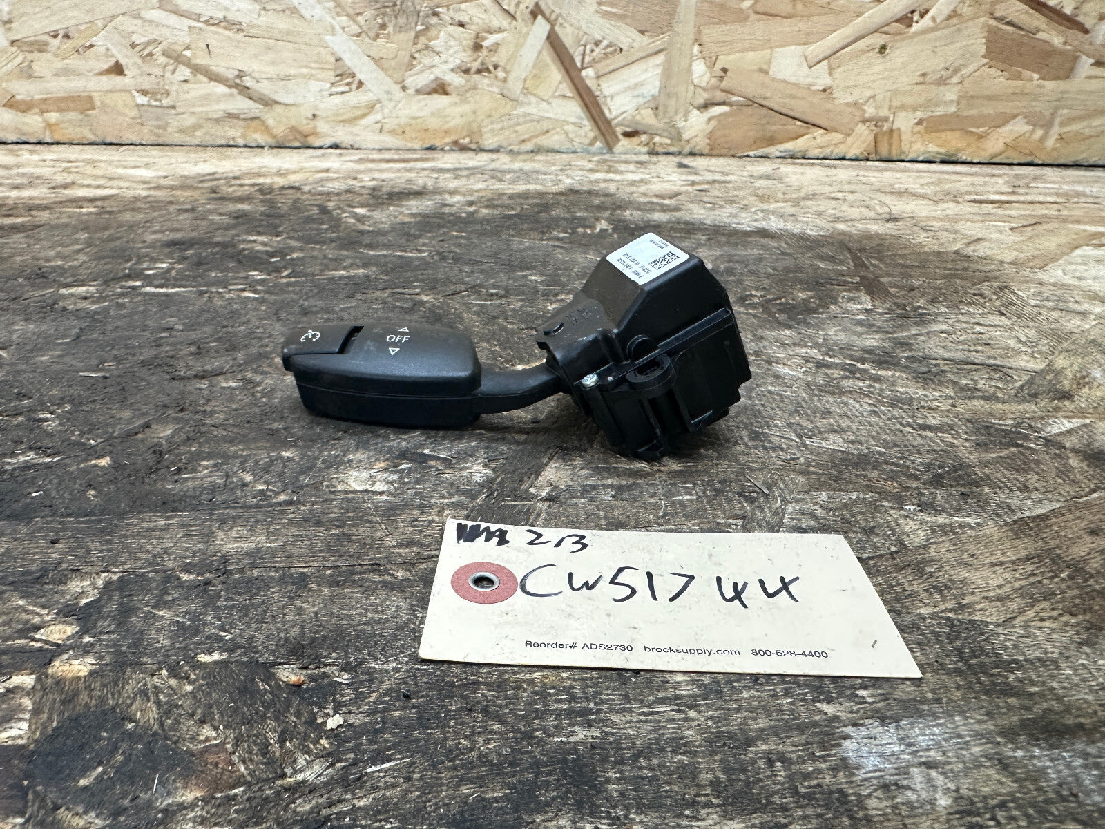 BMW 01-10 E60 E63 5/6 SERIES WHEEL COLUMN CRUISE CONTROL STOCK SWITCH 6951352
