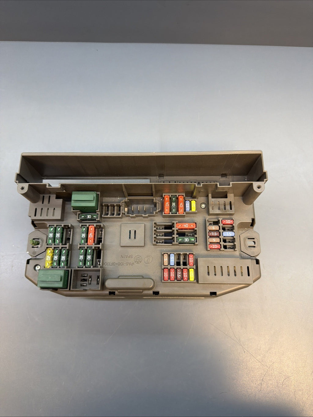 2007-2013 BMW X5 Xdrive35I E70 N55B3 Front Cabin Junction Fuse Box 9145115 OEM