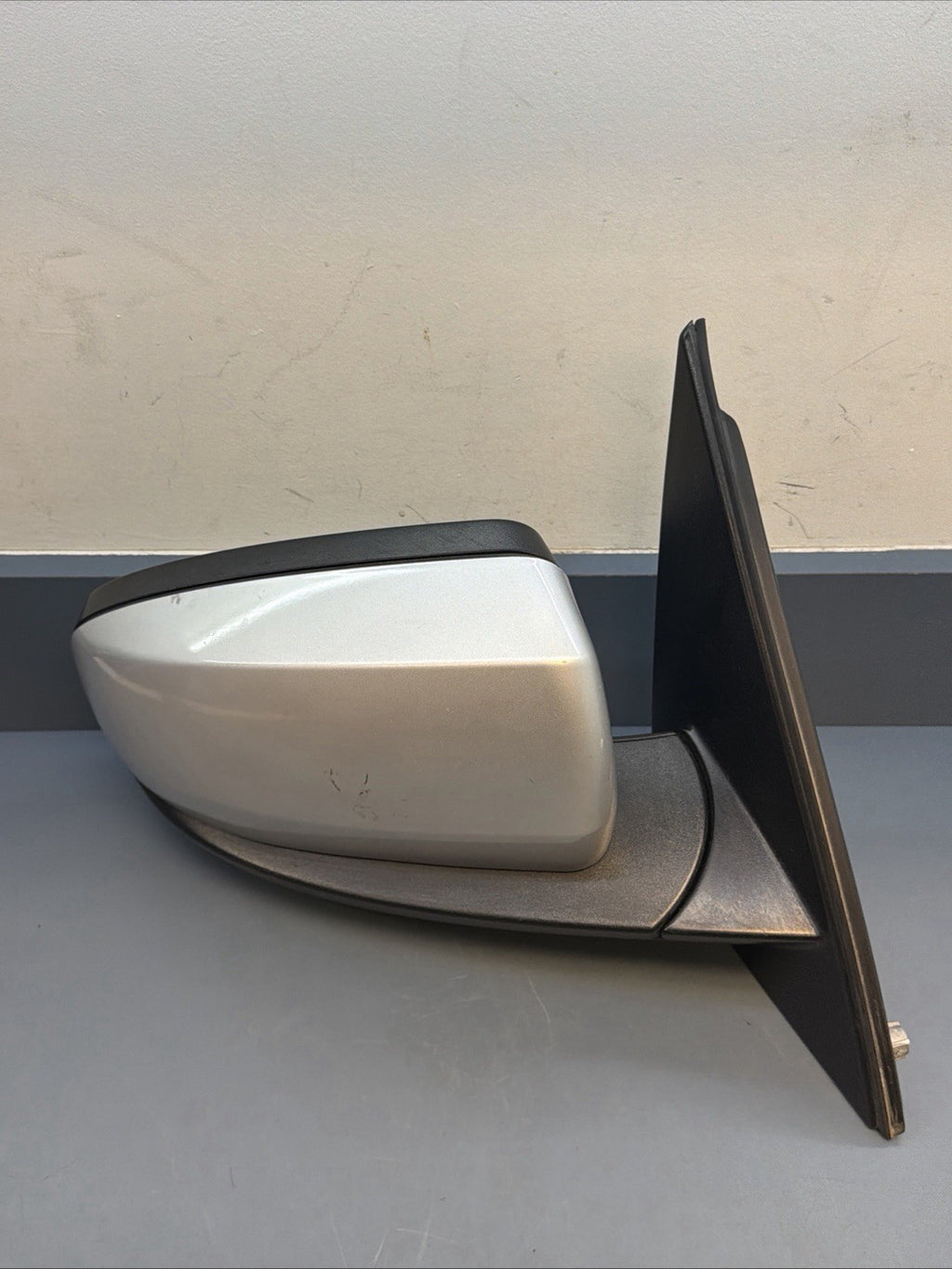2007-2013 BMW X5 E70 FRONT RIGHT REAR VIEW DOOR MIRROR 7136887 / 7181176 OEM
