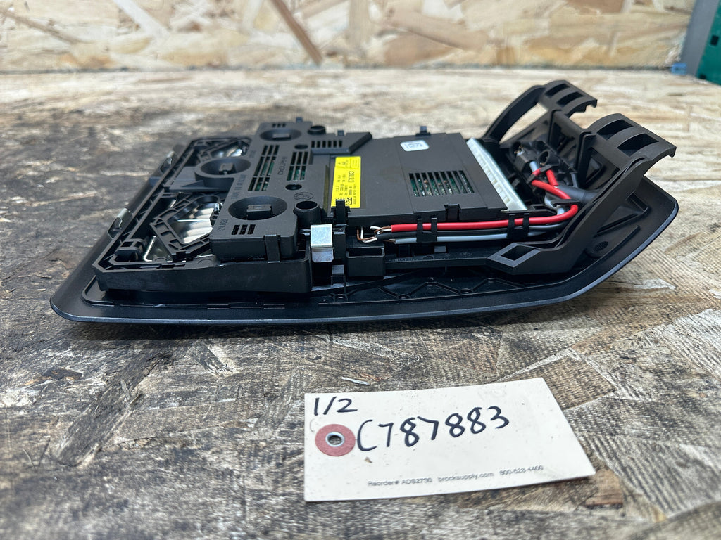BMW 2010-2017 F10 5 SERIES FRONT OVERHEAD DOME LIGHT SWITCH BLACK OEM 28140555