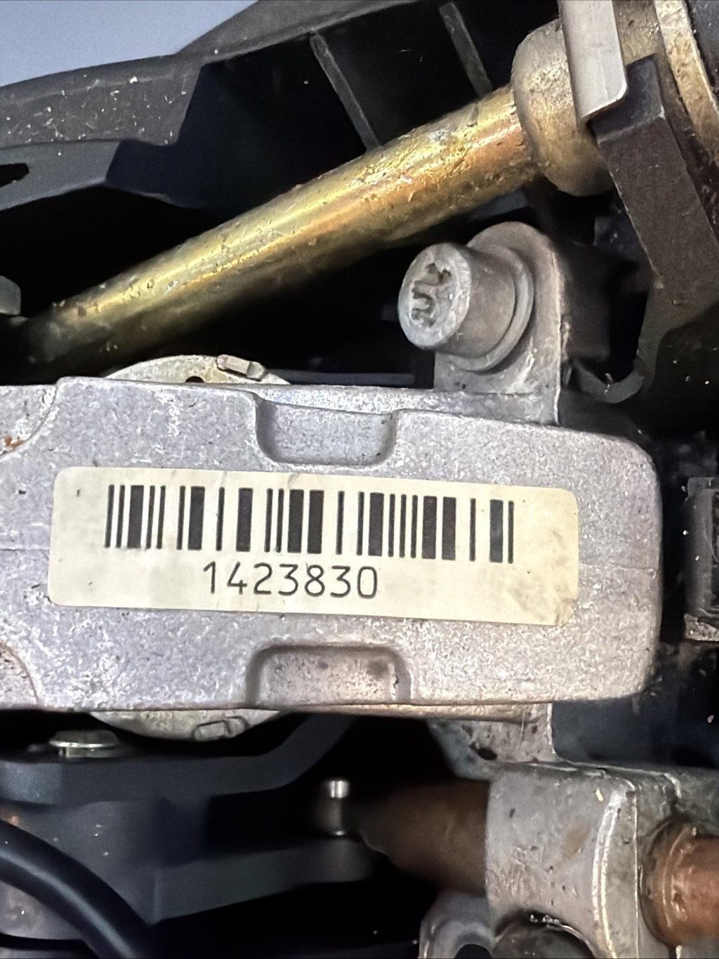 BMW E46 325 330 AUTOMATIC TRANSMISSION GEAR SHIFTER 1423830 OEM