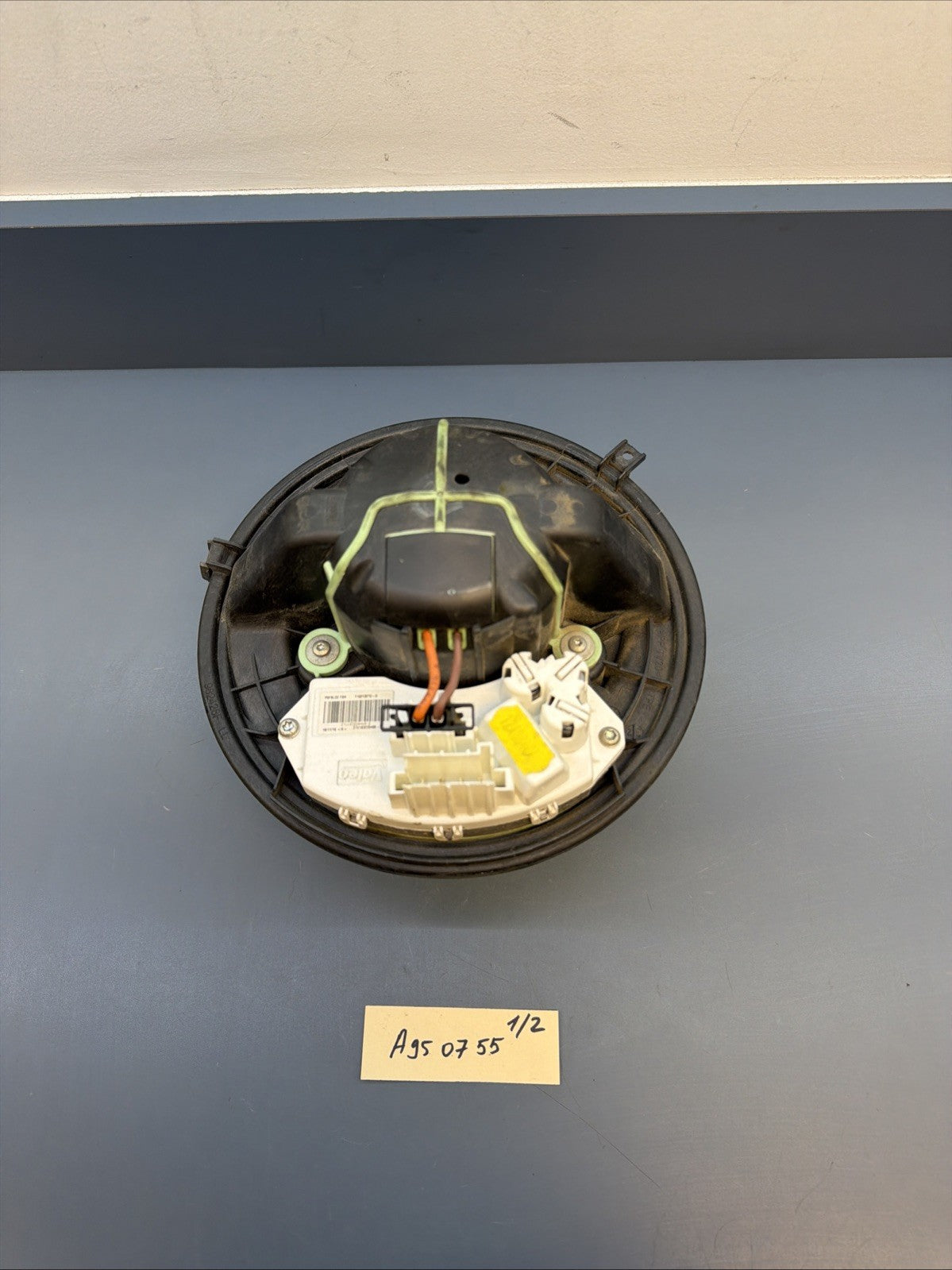 06-13 BMW E90 E92 128i 135i 328i Z4 Heater Blower Motor Assembly 985465S OEM