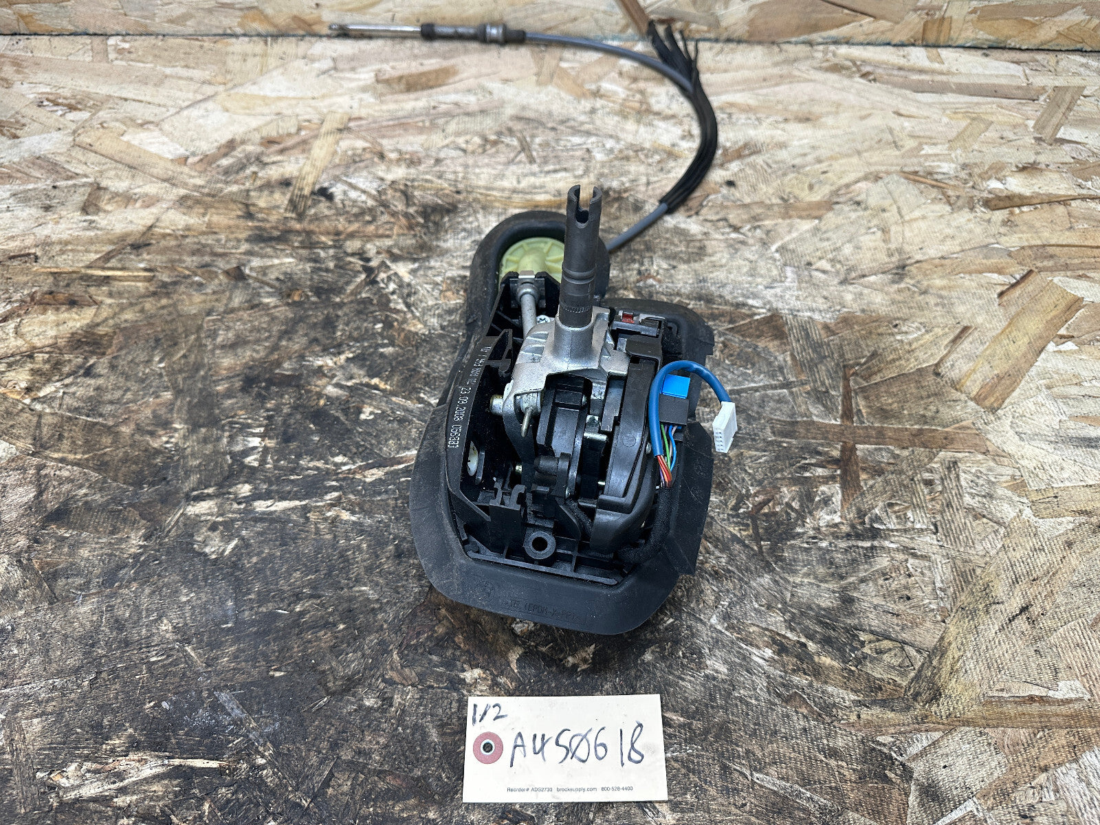 BMW 06-13 E90 AUTOMATIC TRANSMISSION GEAR SHIFTER/SELECTOR BLACK OEM 756365802