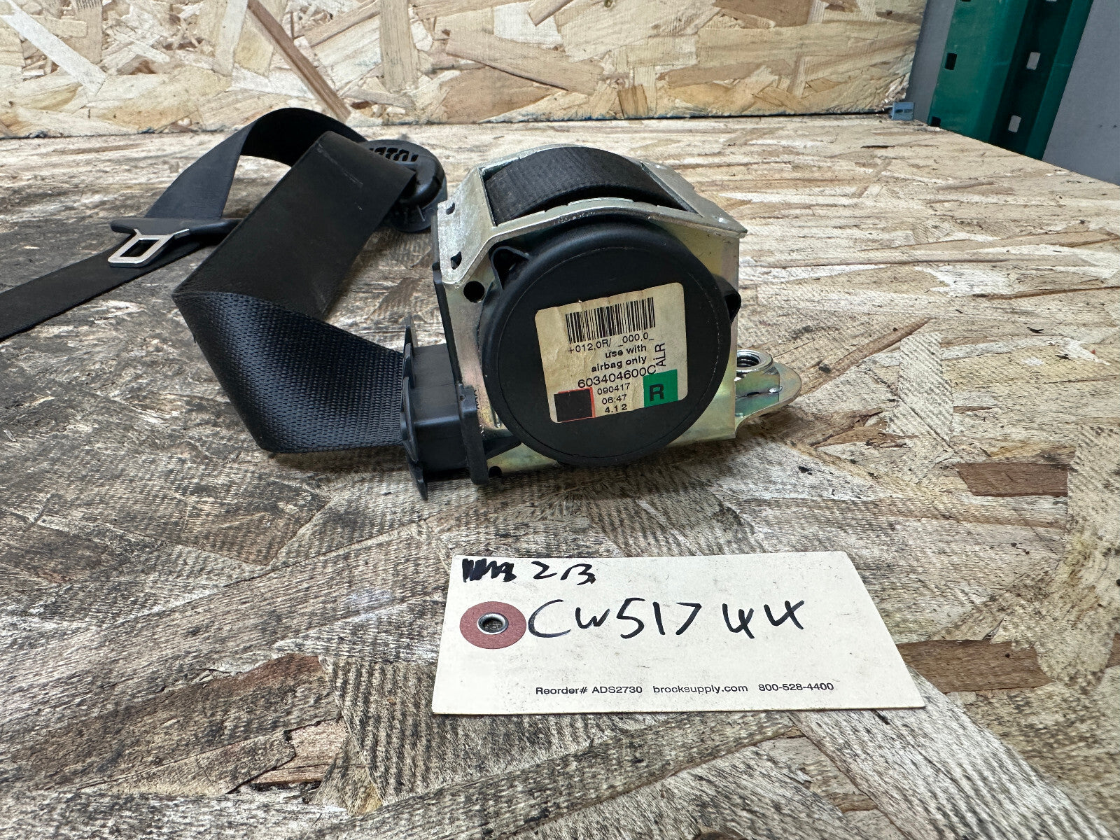 BMW 04-10 E60 5 SERIES BLACK FRONT PASSENGER SEAT BELT RETRACTOR OEM 603404600C