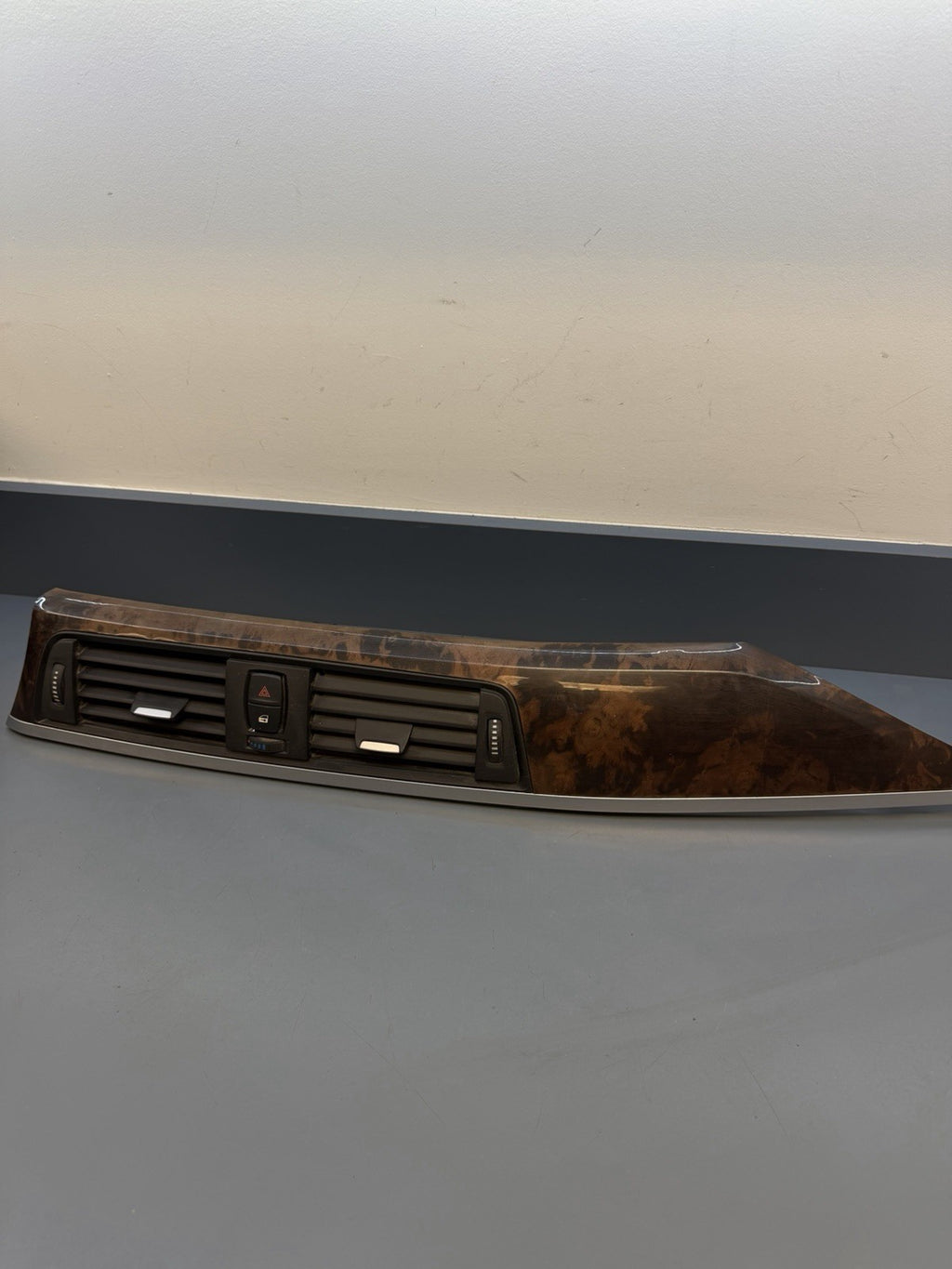 BMW 2011-2019 F30 F32 3 4 SERIES RIGHT DASH VENT TRIM WALNUT+SILVER 9231229
