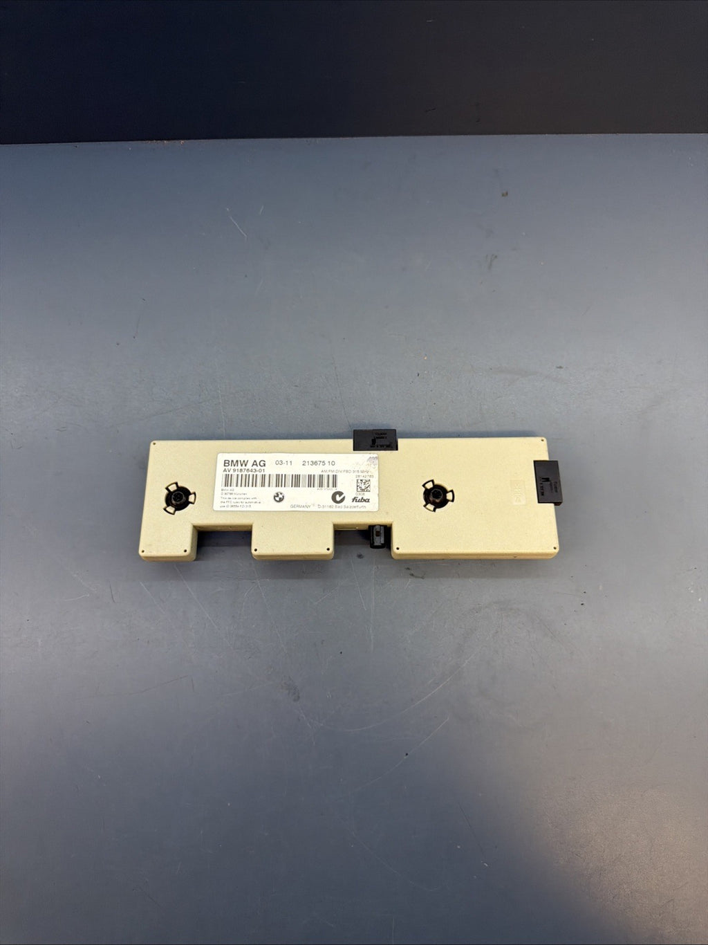 2008 - 2013 BMW E92 E90 E93 M3 Radio Antenna Amplifier Module 9187643-01 OEM