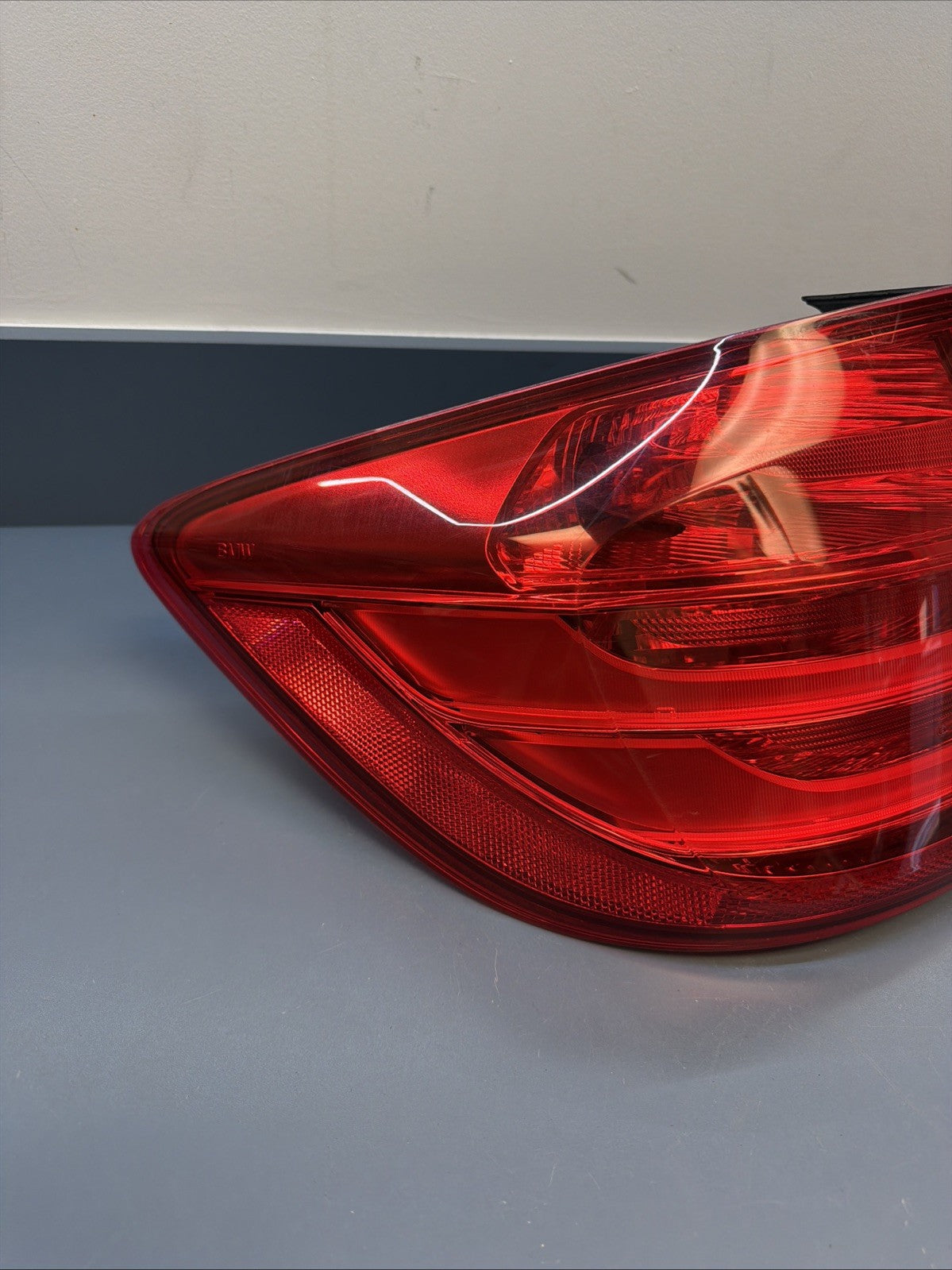 2012-15 BMW F30 F31 328I 335 LEFT DRIVER OUTER TAILLIGHT TAIL LIGHT LAMP 7372789