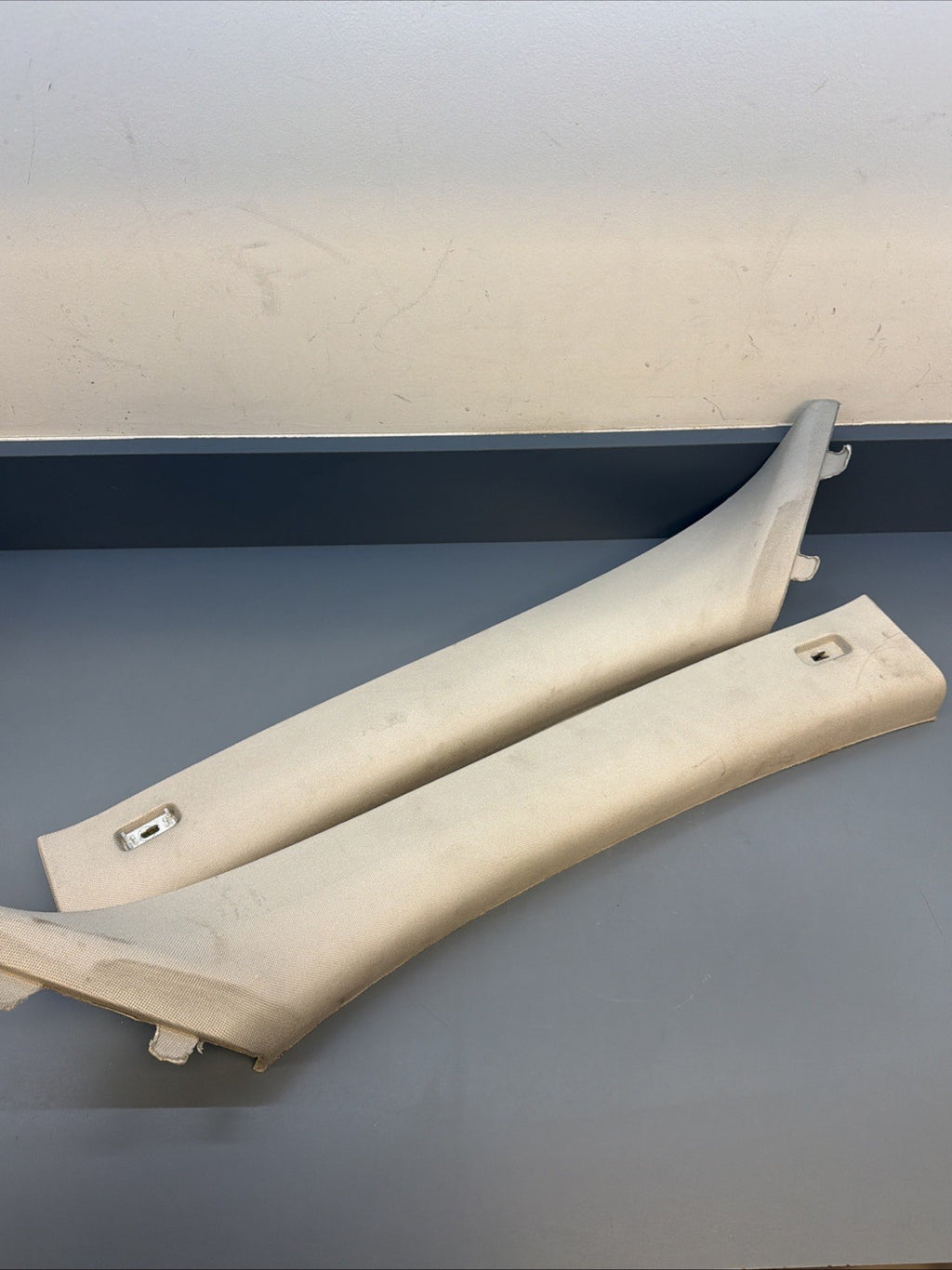 BMW E90 335xi Series 4dr Front Left & Right A Pillar Cloth Trim 7058332 7058331
