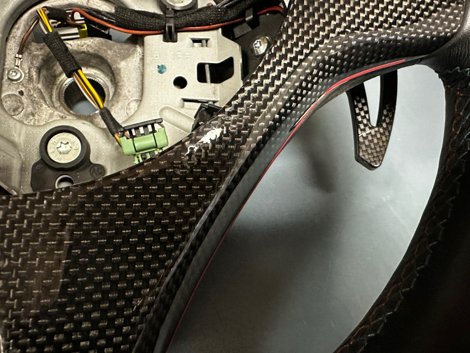 E92 BMW M3 CARBON FIBER STEERING WHEEL W PADDLES