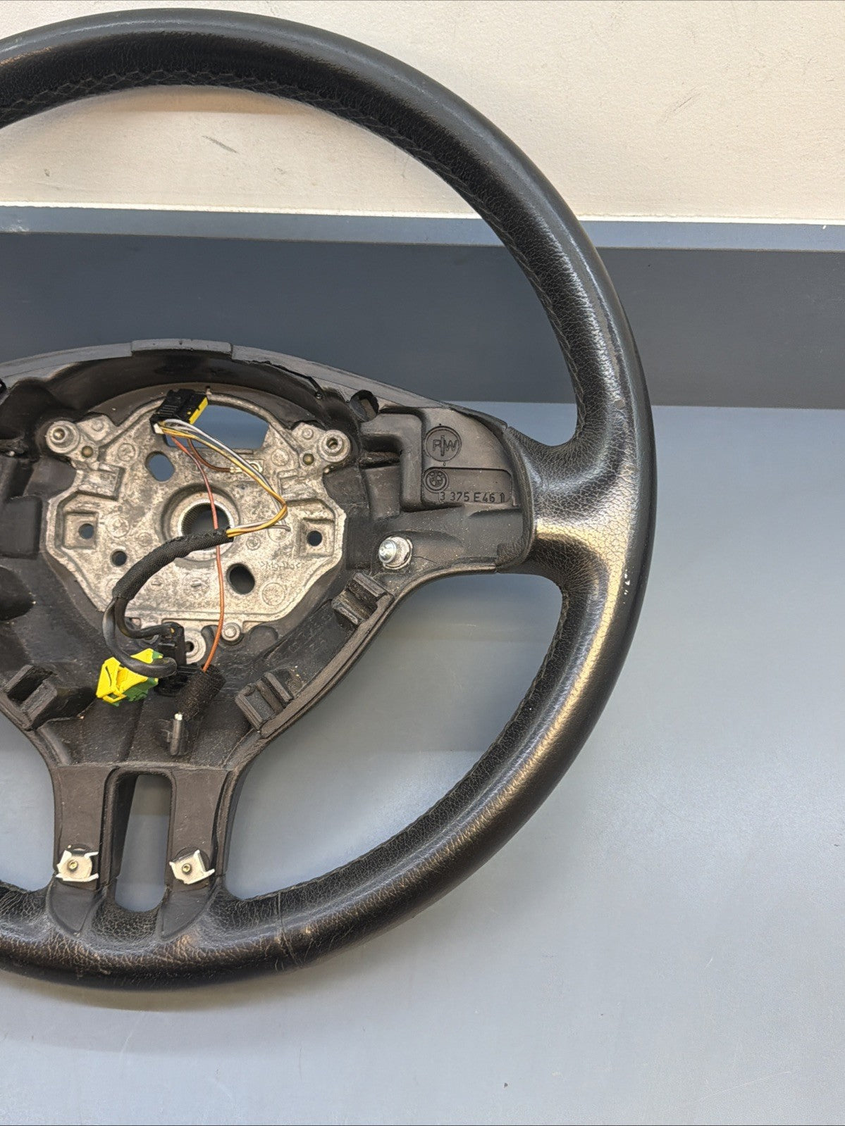 1999-2006 BMW 3 SERIES E46 GENUINE BLACK LEATHER STEERING WHEEL 3375E461