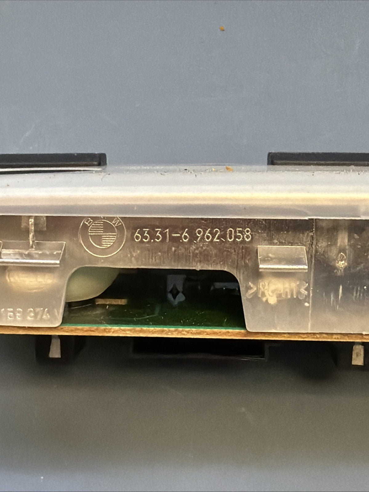 04-10 BMW E60 5 Series 530XI Upper Overhead Dome Light 6962058 Oem
