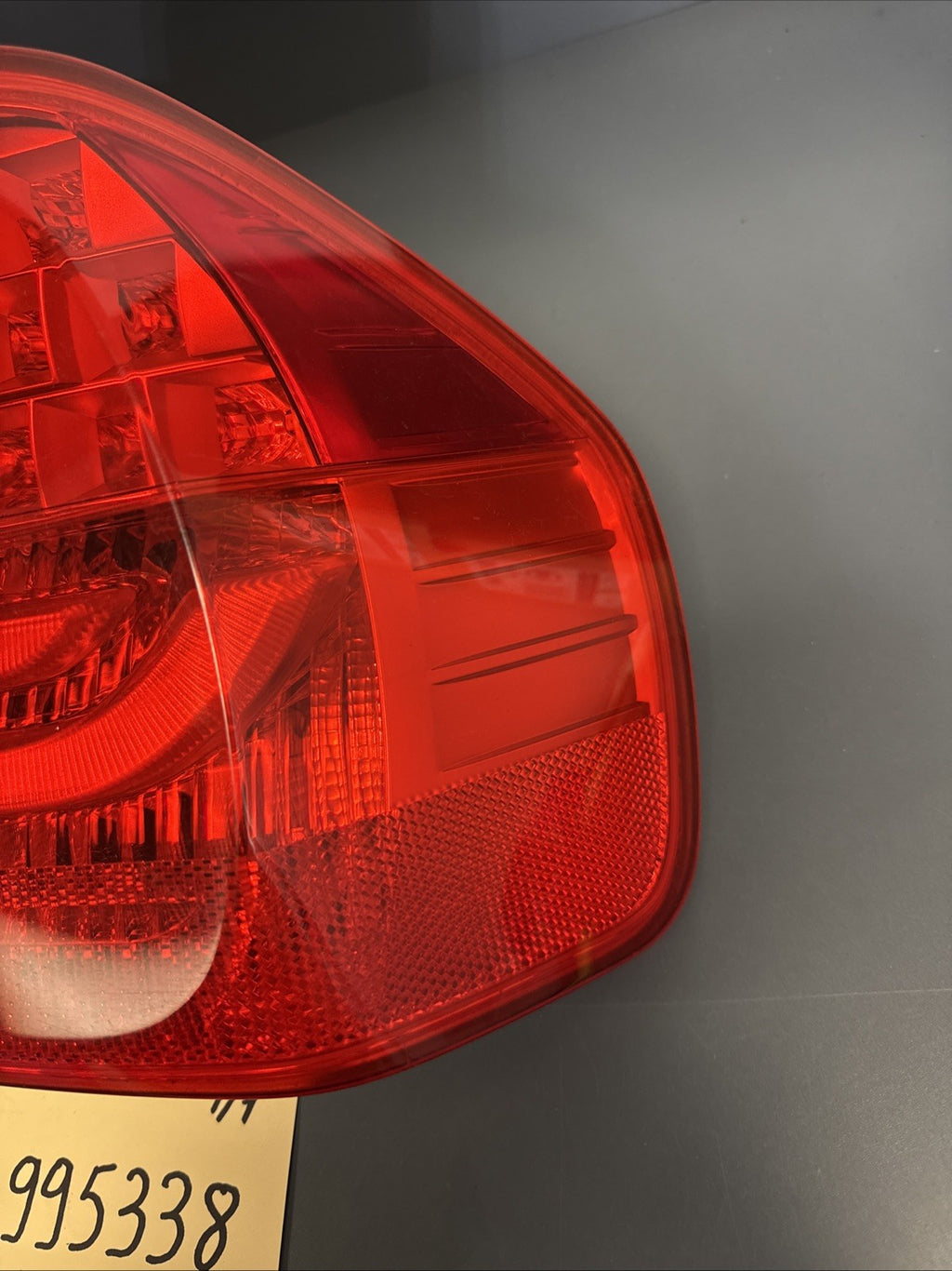 2009-2011 BMW 328i Xdrive Right Side Outer Tail Light Taillight 7289430 OEM