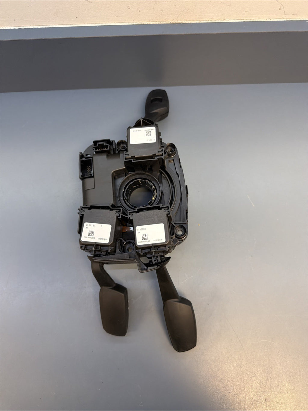 07-13 BMW 3 Series E90 E92 E93 328I 335I Steering Column Combo Switches 9169072