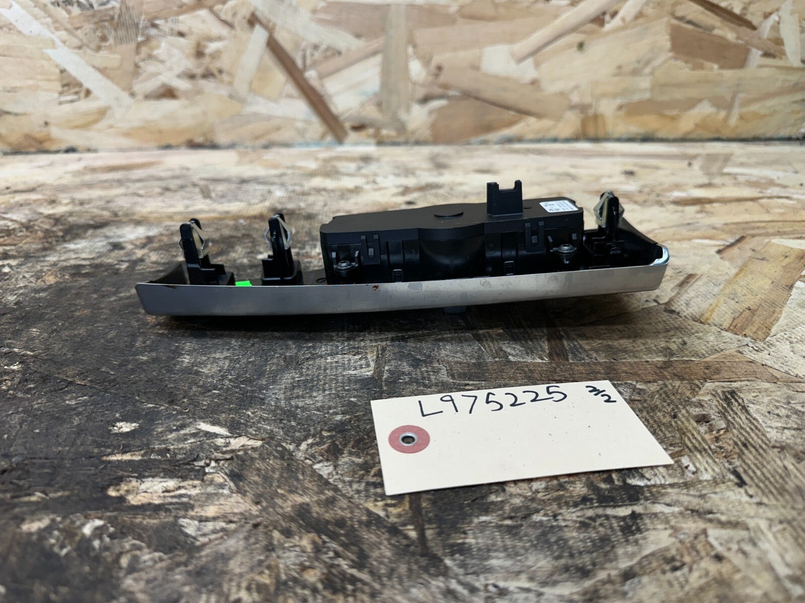 BMW 11-17 F25 X3 F10 5 SERIES FOG/HEADLIGHT CONTROL PANEL BLACK OEM 9192745