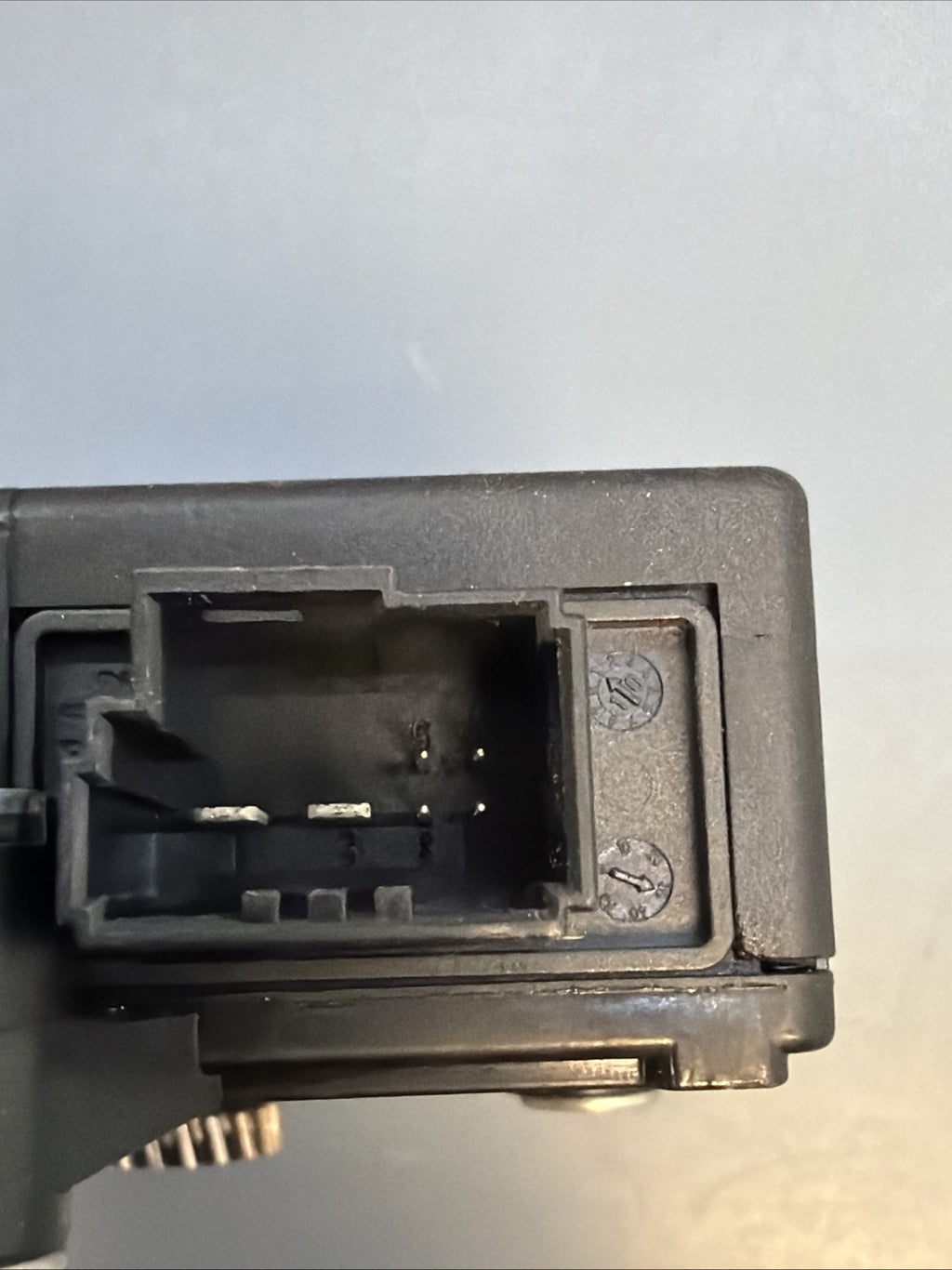 07-13 OEM BMW E90 E92 328 335 M3 Upper Sunroof Moon Roof Motor Unit 7193398