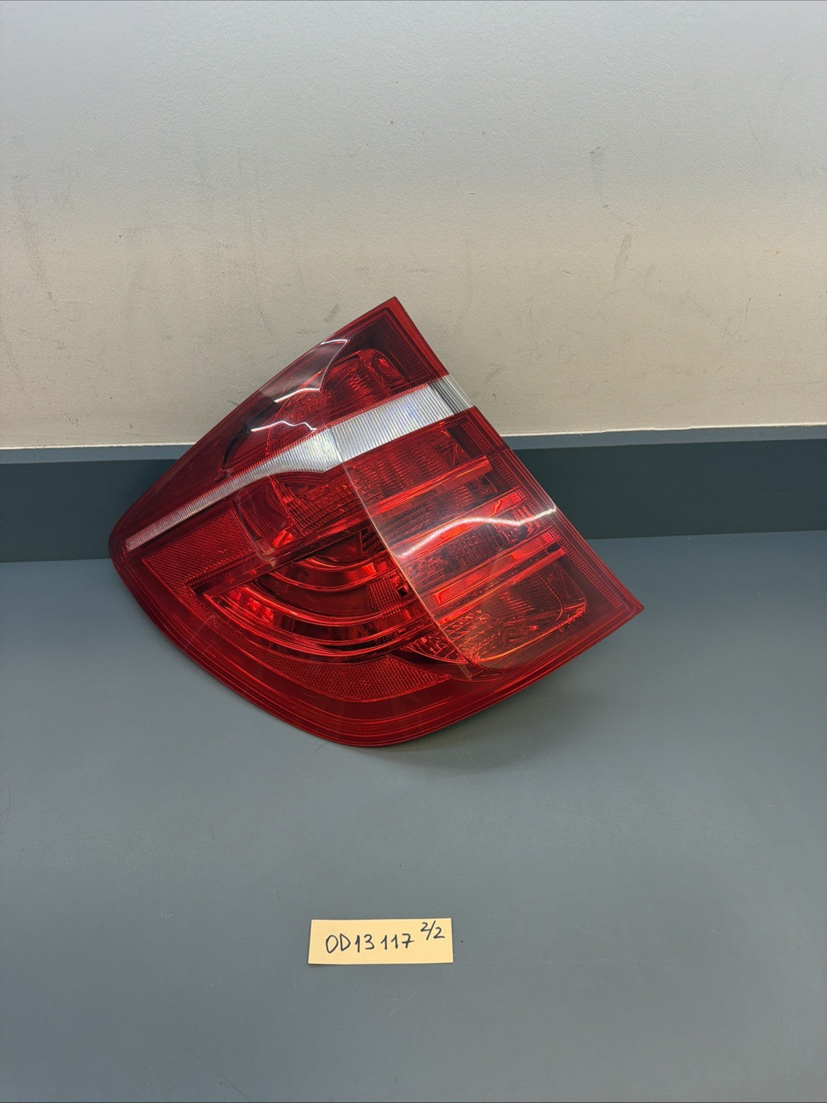2011-2017 BMW X3 Driver Tail Light Quarter Mounted Headlamps OEM 7220239