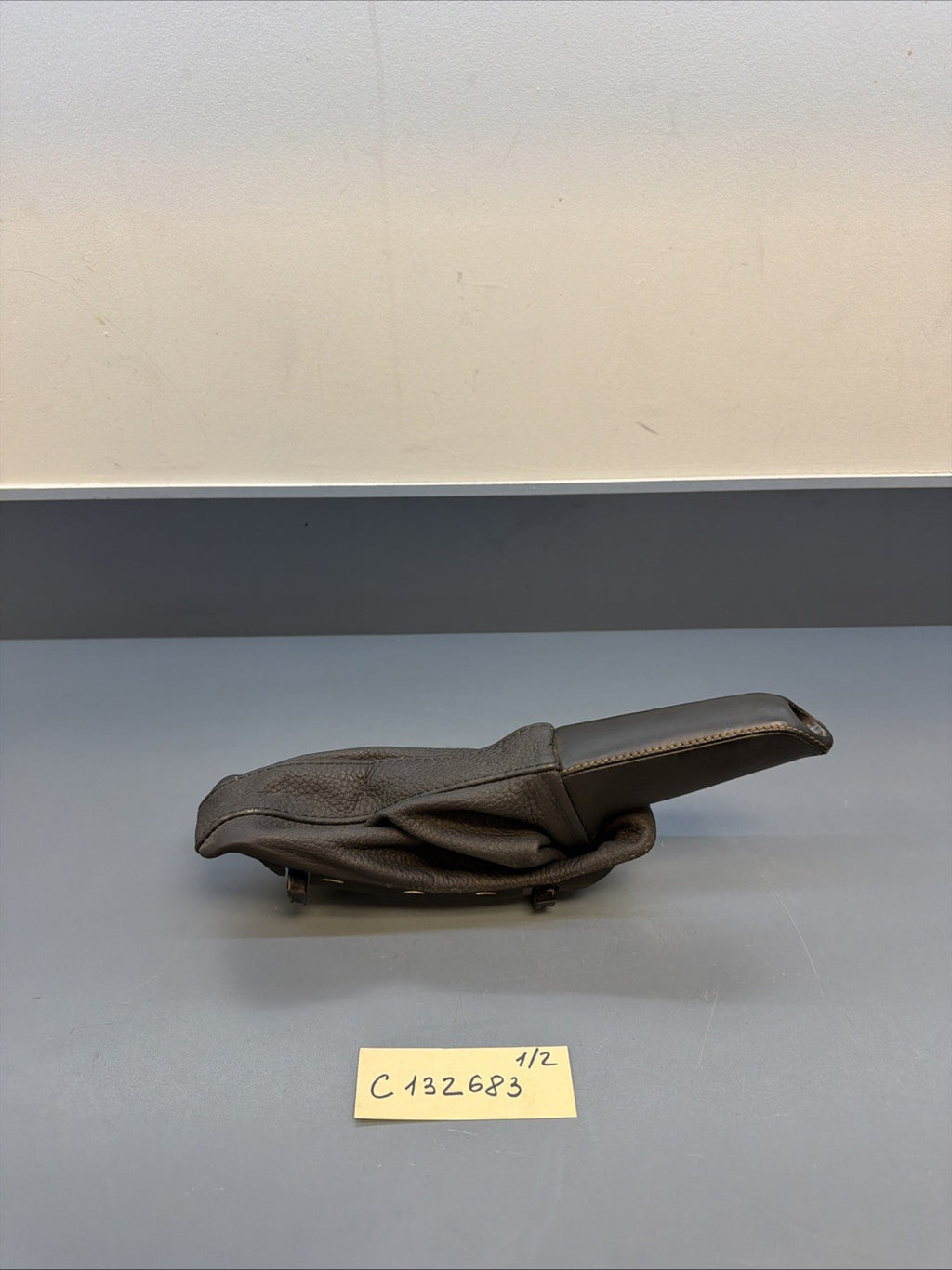 BMW 01-10 E60 5 SERIES BLACK PARKING EMERGENCY BRAKE LEVER OEM 7034081