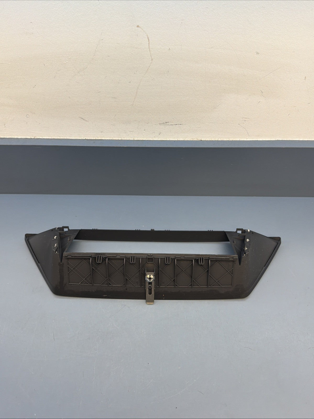 2013-15 BMW E84 Center Display Screen 8.8" Trim Bezel OEM 9257640