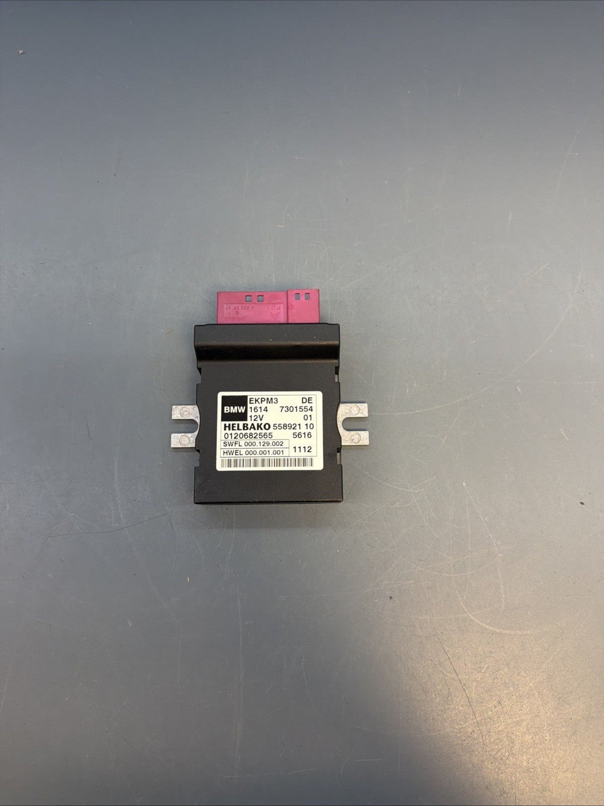 2011-2016 BMW F01 528i 535i 750i Fuel Pump Control Module 16147301554
