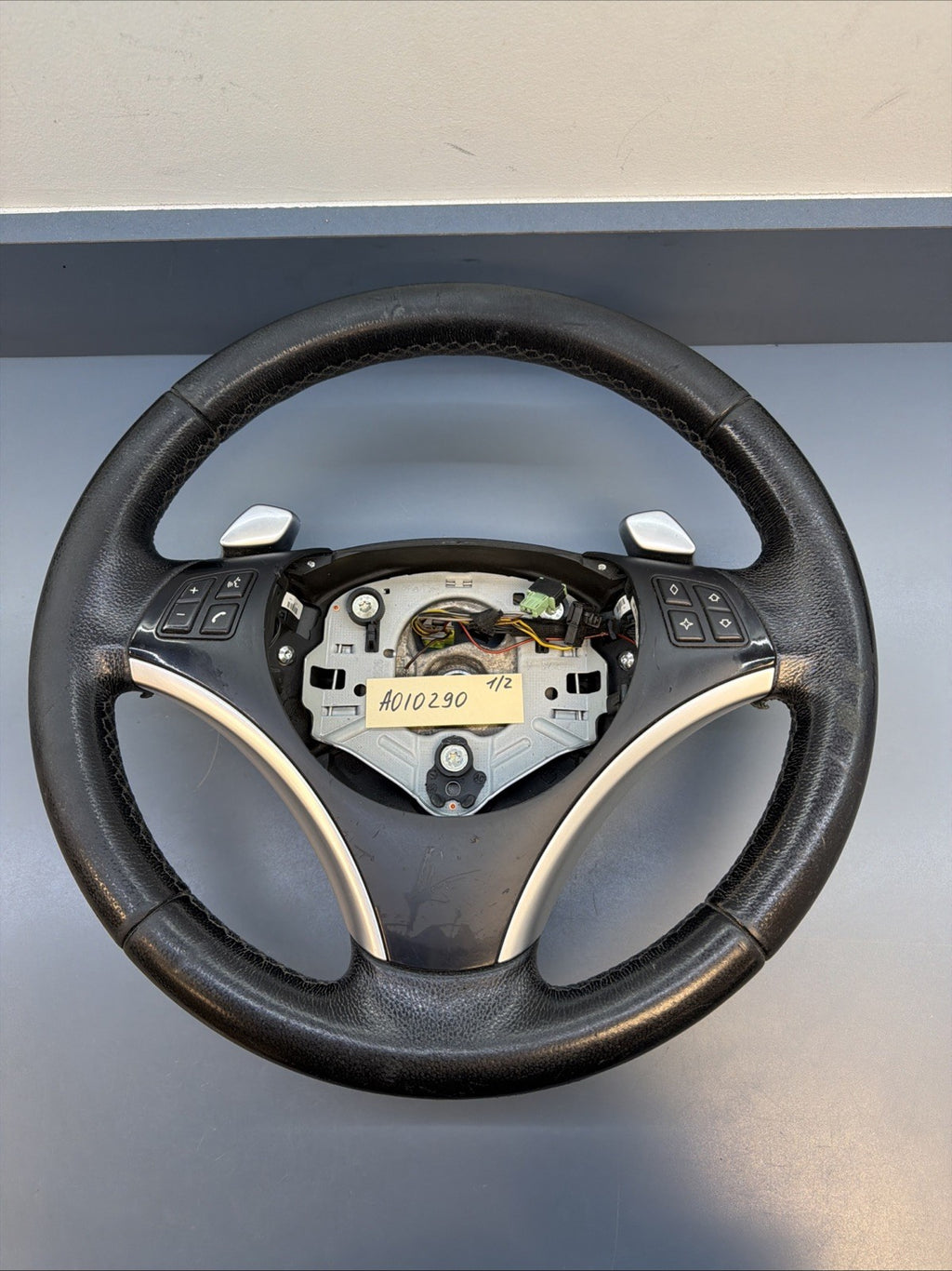 BMW E88 E90 E92 E93 M3 SPORTS STEERING WHEEL WITH PADDLE SHIFTER LEATHER 6774968