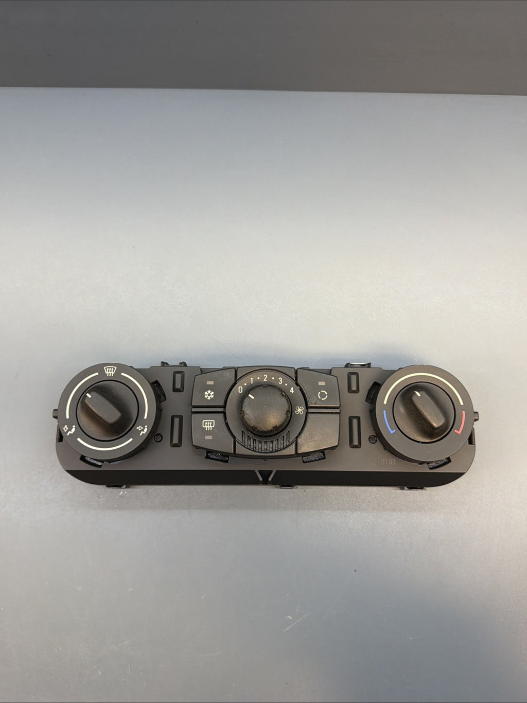 03-05 BMW Z4 HEATER AC TEMPERATURE CLIMATE CONTROL PANEL SWITCH ID 64116939982