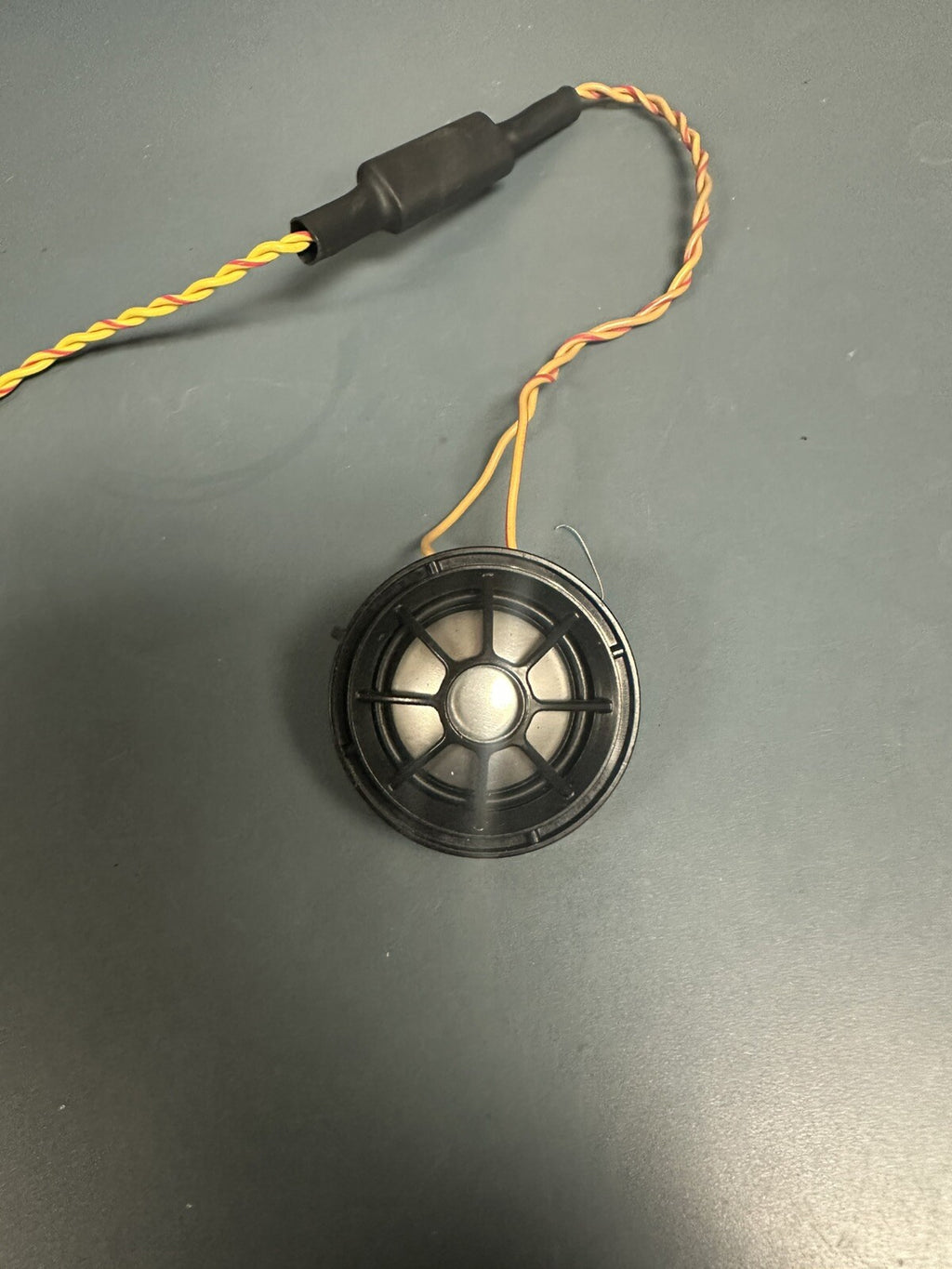 BMW F3X HARMAN KARDON TOP-HIFI DOOR TWEETER 9226357