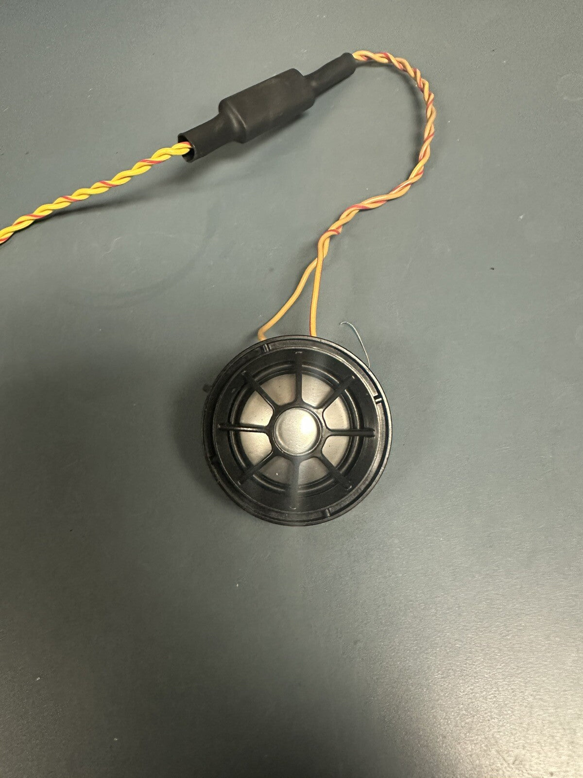 BMW F3X HARMAN KARDON TOP-HIFI DOOR TWEETER 9226357