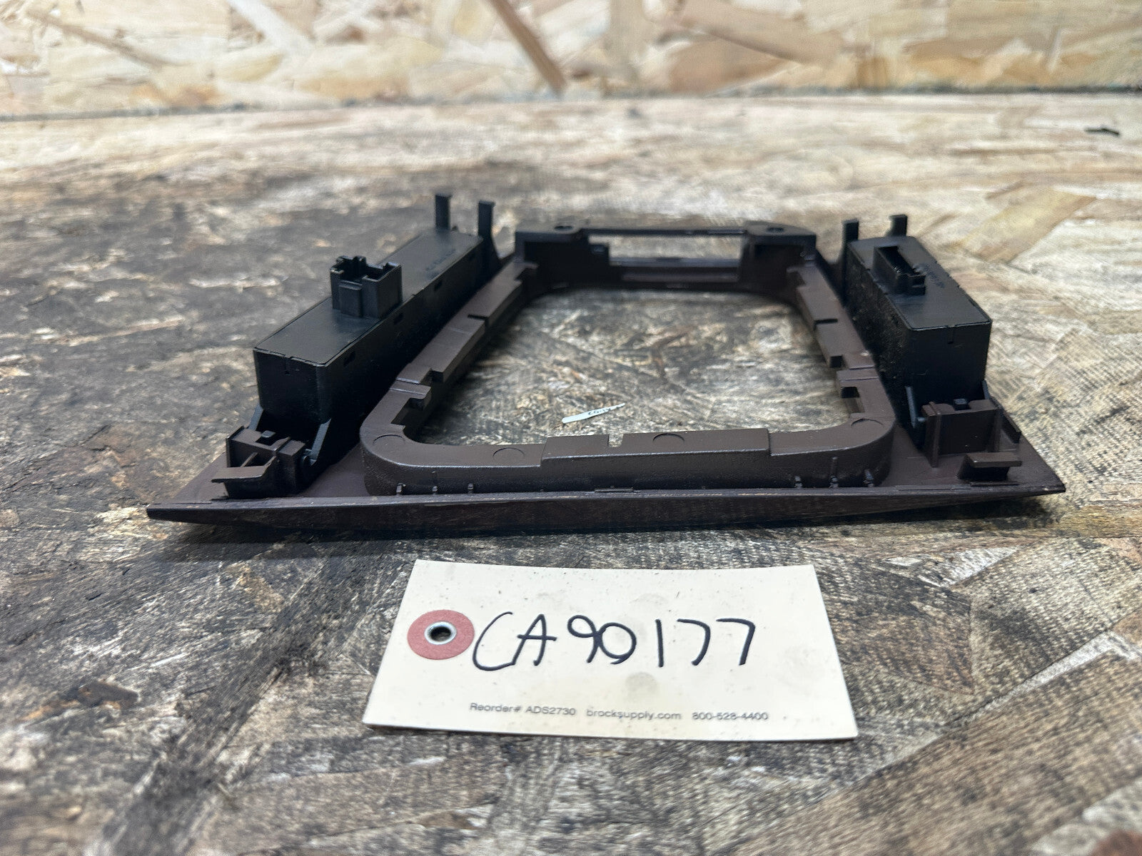 BMW 97-06 E46 3 SERIES CENTER CONSOLE WOOD WINDOW SWITCH TRIM OEM 61090200