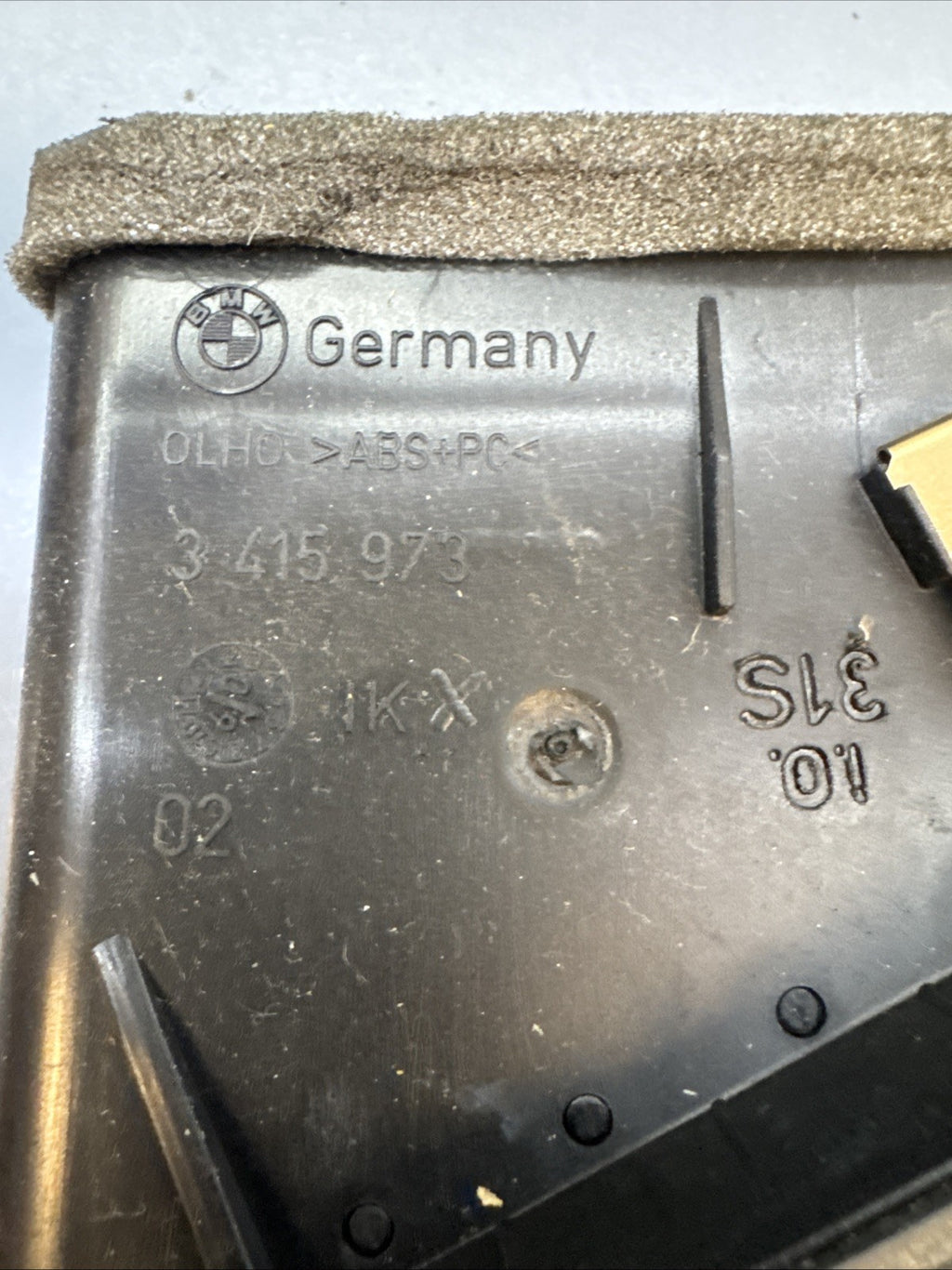 BMW X3 3.0SI E83 2008 FRONT LEFT DRIVER SIDE DASH AIR VENT 3415973
