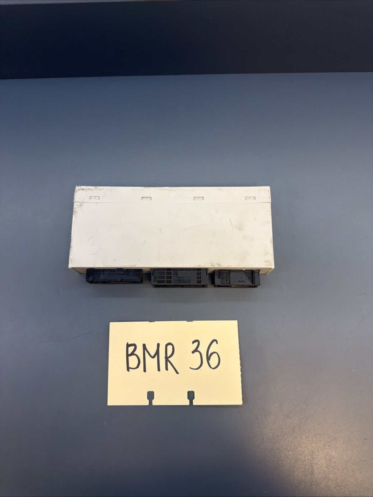 2001-2006 BMW M3 E46 BODY CONTROL MODULE UNIT 6924250 OEM