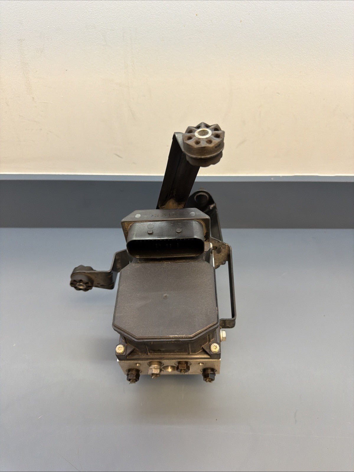 BMW 97-06 E46 3 SERIES ABS BRAKE PUMP+CONTROLLER OEM 5225152/6762113