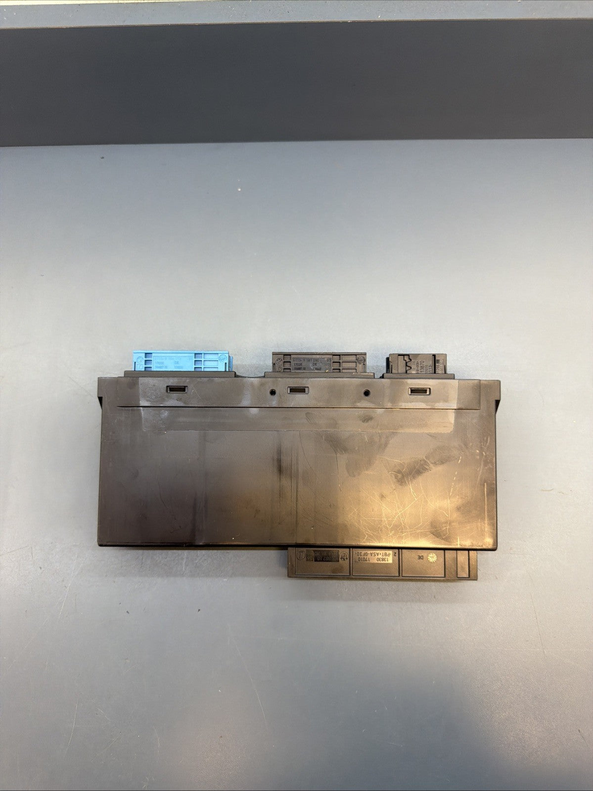 BMW 2010-2017 F10 5 SERIES BCM BODY CONTROL MODULE JUNCTION BOX OEM 9244393