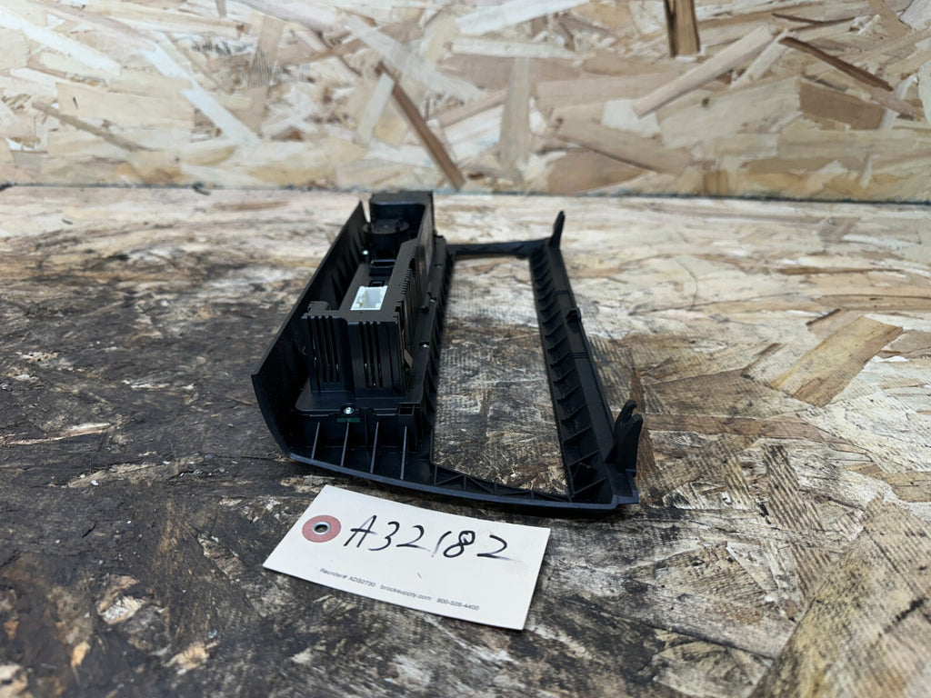 BMW 03/10 E83 X3 FRONT CENTER CONSOLE CLIMATE CONTROL PANEL BLACK OEM 3417544