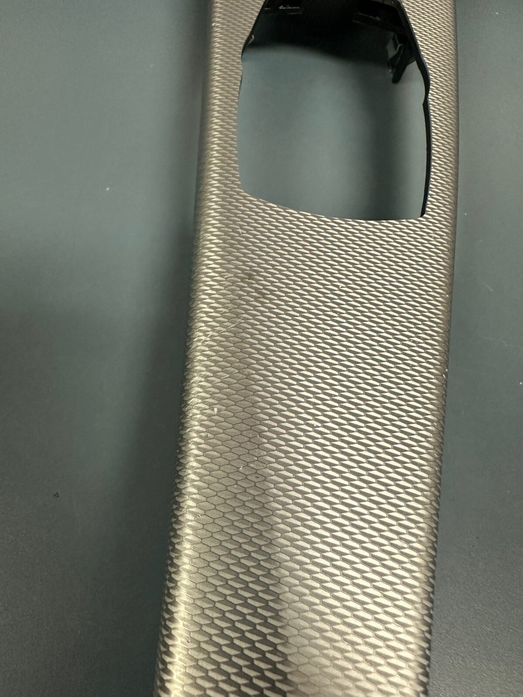 BMW F30 F31 F32 F80 F82 decorative aluminum hexagon CENTER PIECE 8054943