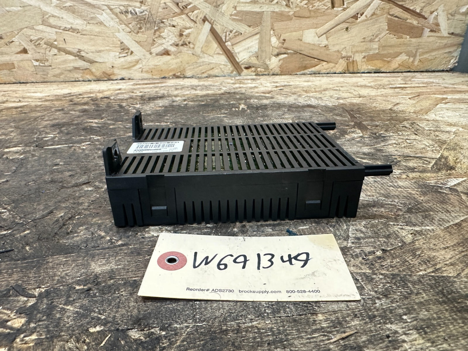 BMW 2003-2006 E83 X3 PRE LCI FOOTWELL LIGHTING CONTROL MODULE OEM 3420784