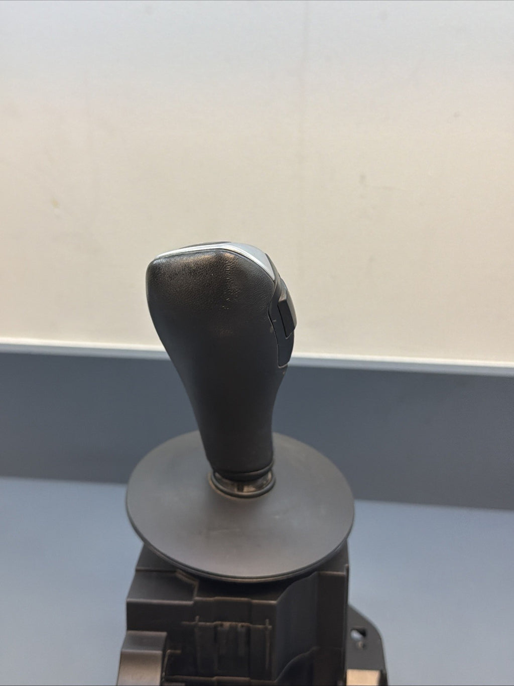 2008-2010 BMW 5-series E60 E63 E64 AT Floor Gear Shift Shifter 9213651 7589209
