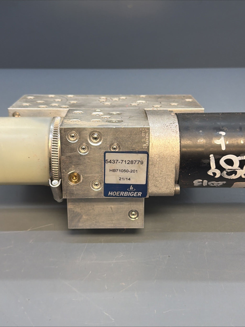 07-13 OEM BMW E93 M3 335 Convertible Hardtop Roof Pump Hydraulic Motor 7128779
