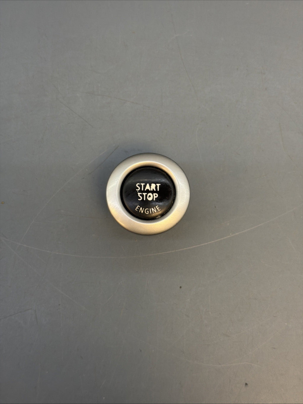 12-15 OEM E84 BMW X1 ENGINE IGNITION START STOP SWITCH BUTTON 6949913