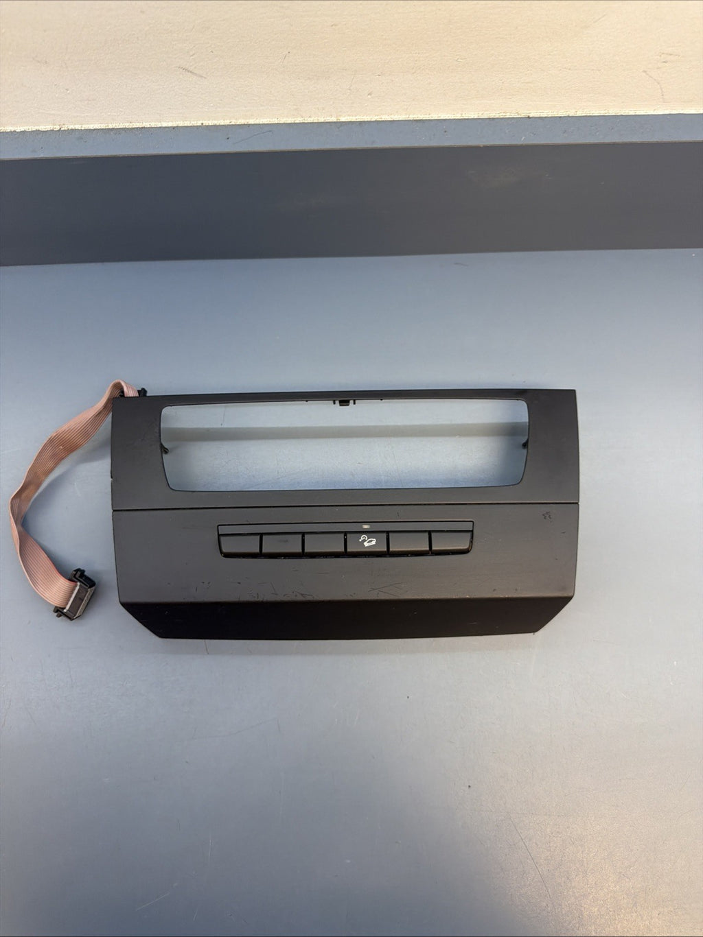 06-13 BMW E90 E92 E93 328 335 Dashboard Center Switch Trim Cover Black 6962596