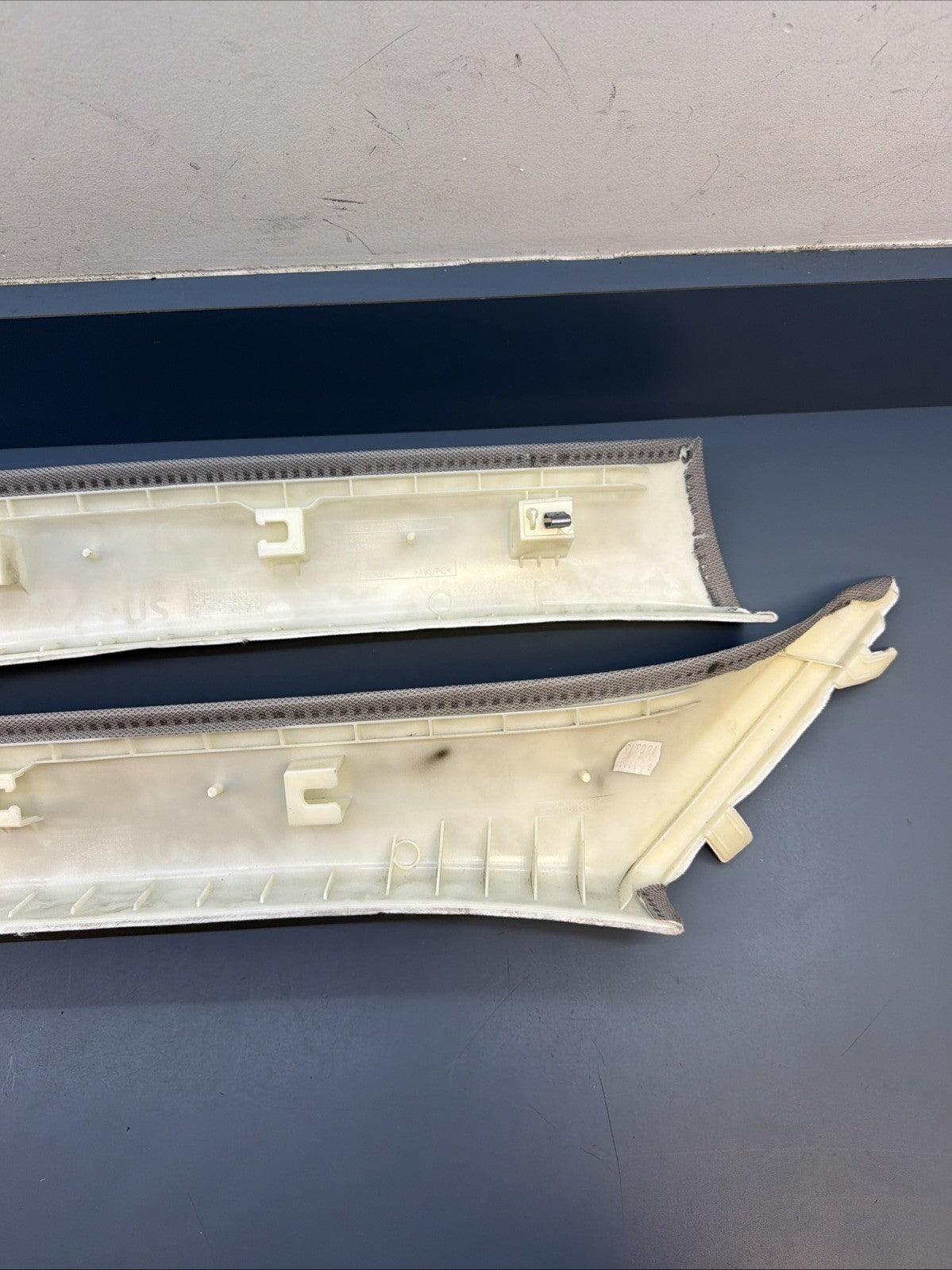 12-16 BMW F30 Front Left & Right A Pillar Trim Panel Cover Grey 7220995 7220996