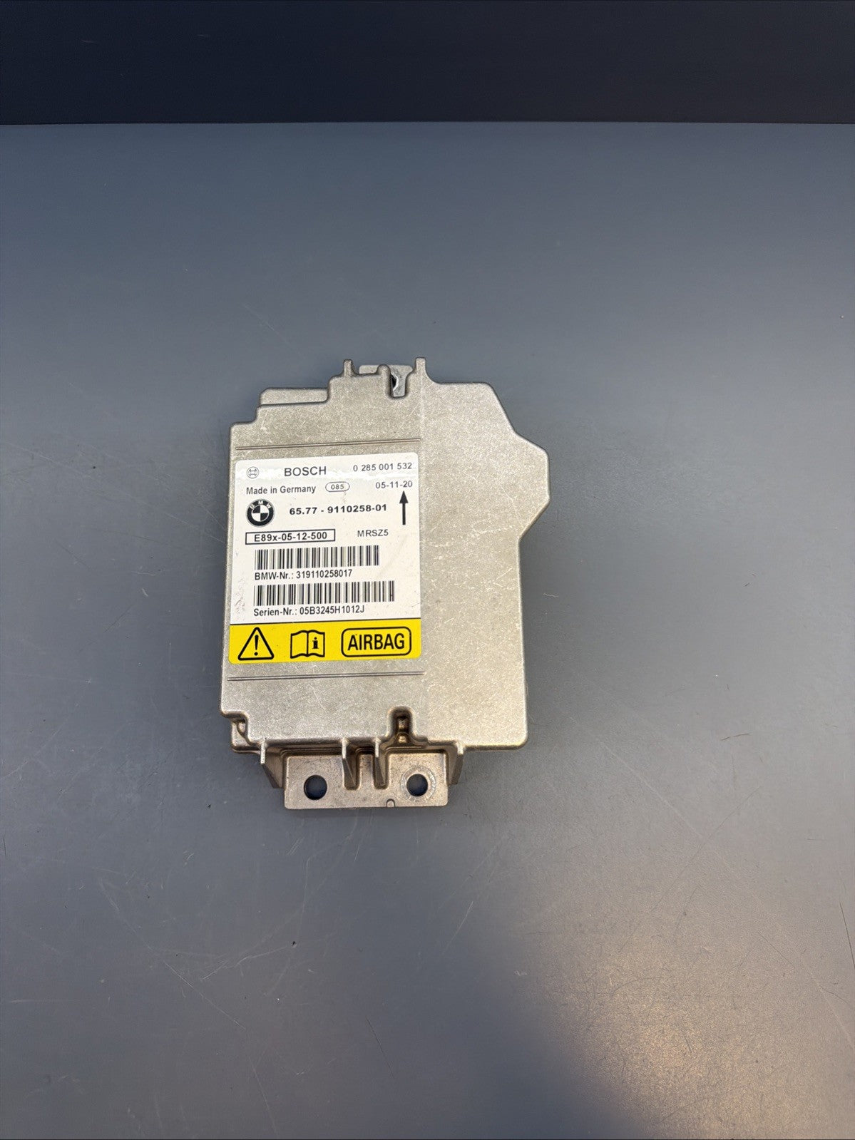 2006-2008 BMW 3 Series E90 E91 E92 ECU CONTROL MODULE MRSZ5 9110258