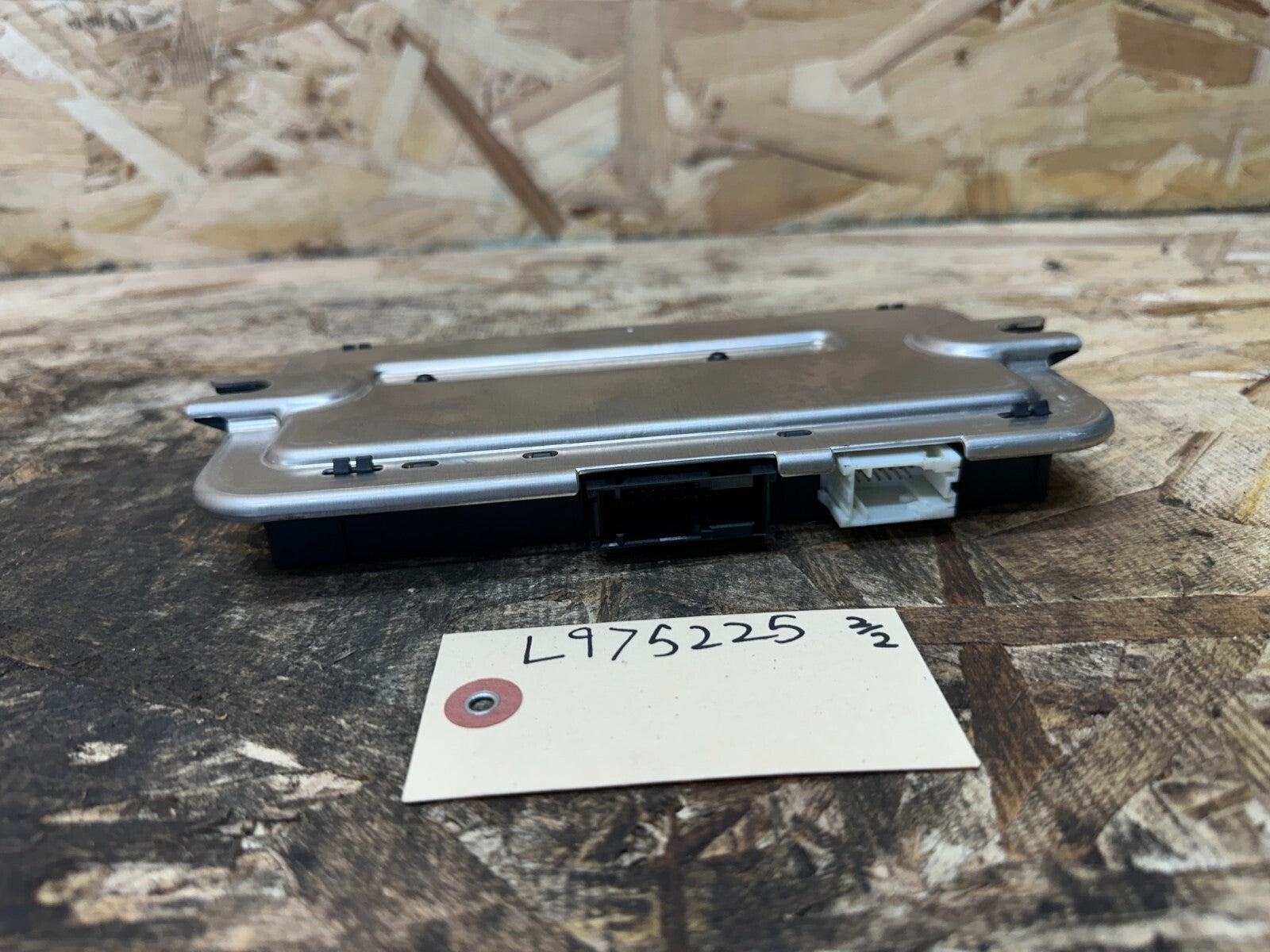 BMW 2011-2017 F25 X3 FOOTWELL LIGHTING CONTROL MODULE OEM 9273633