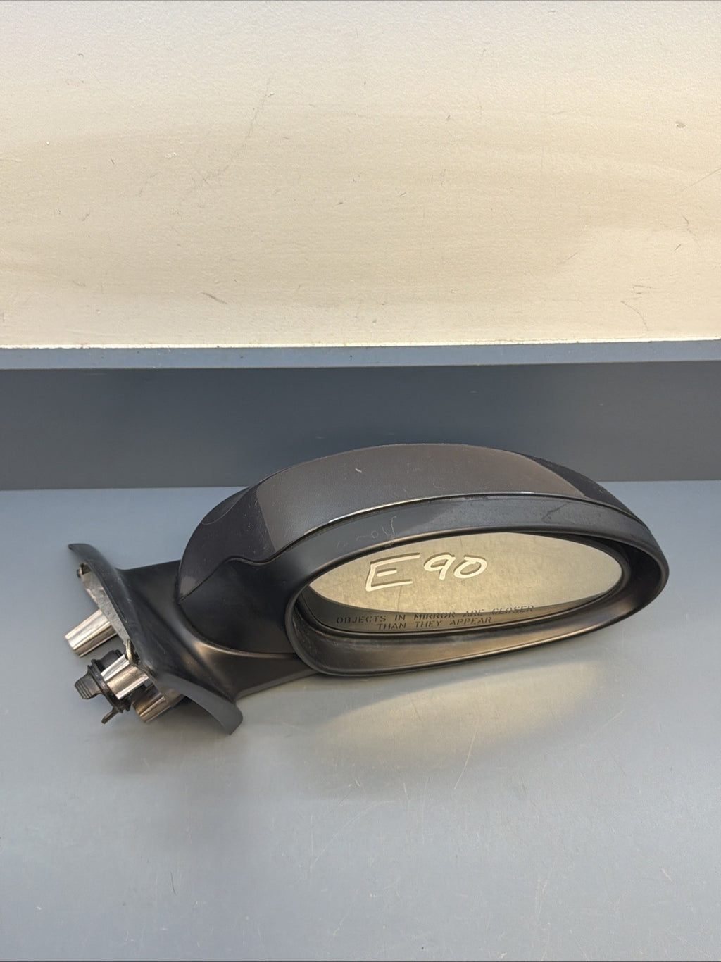 06-08 BMW E90 E91 325i FRONT RIGHT PASSANGER Side Mirror OEM PRE LCI 7075626