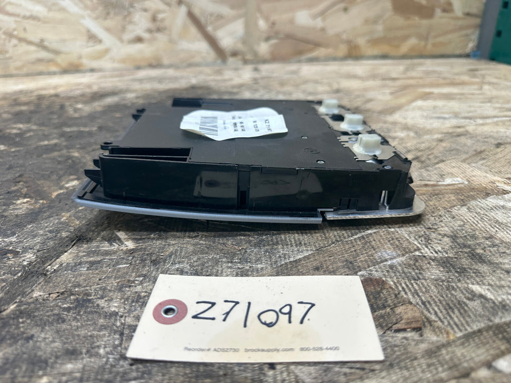 BMW 04-13 E90 3 SERIES FRONT INTERIOR READING LIGHT+SUNROOF SWITCHES 9120478
