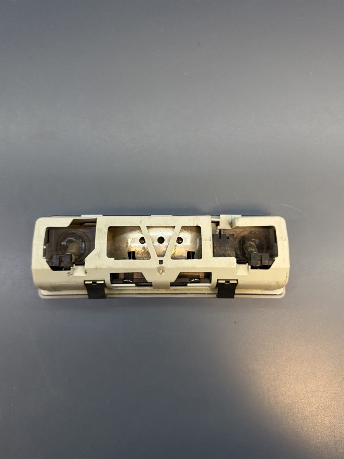 1997-2003 BMW E38 E39 Overhead upper dome light lamp switch panel OEM 8369511