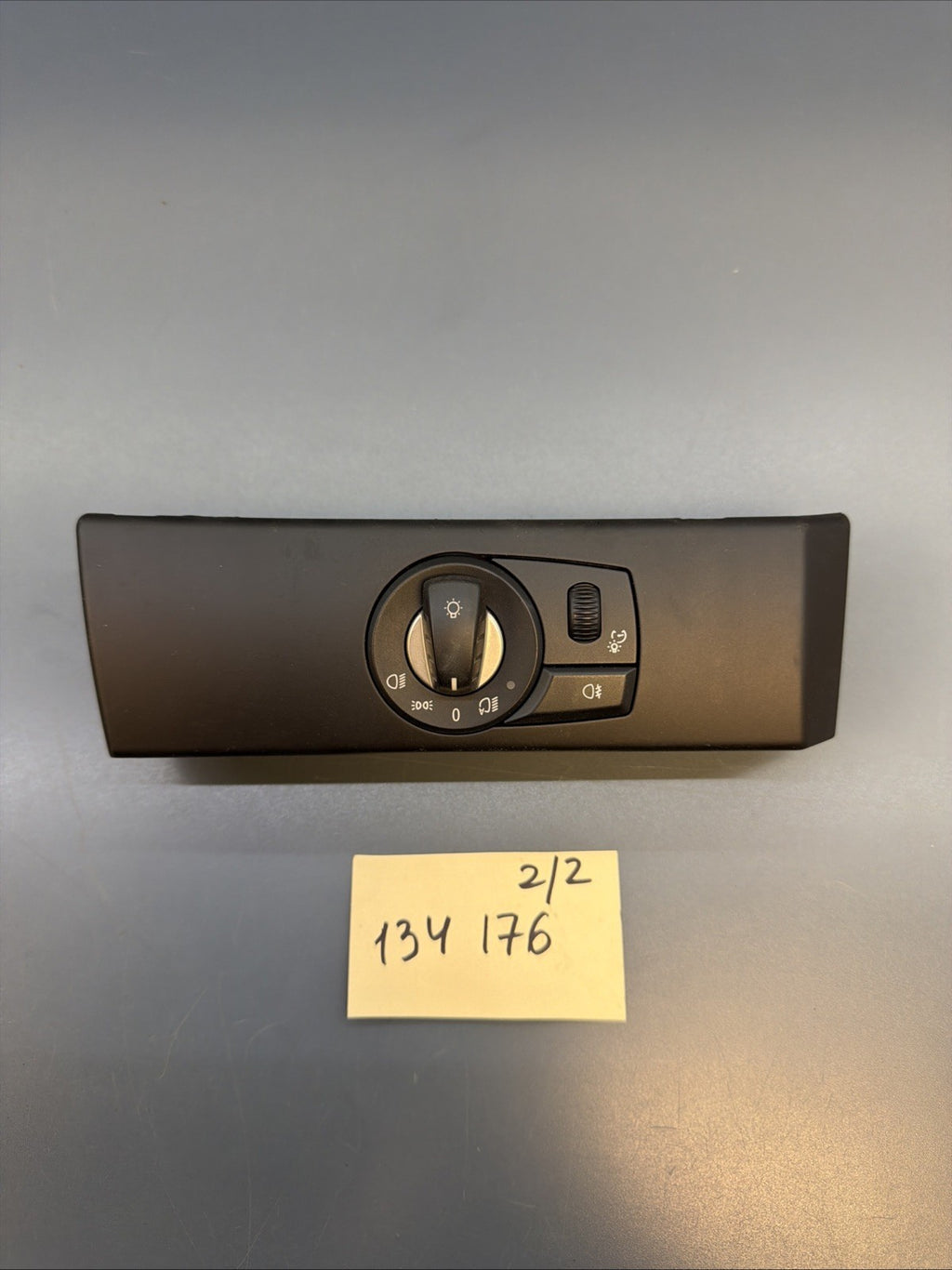 08-10 BMW E61 E60 5-SERIES 535i HEADLIGHT LAMP SWITCH CONTROL PANEL TRIM 6988553