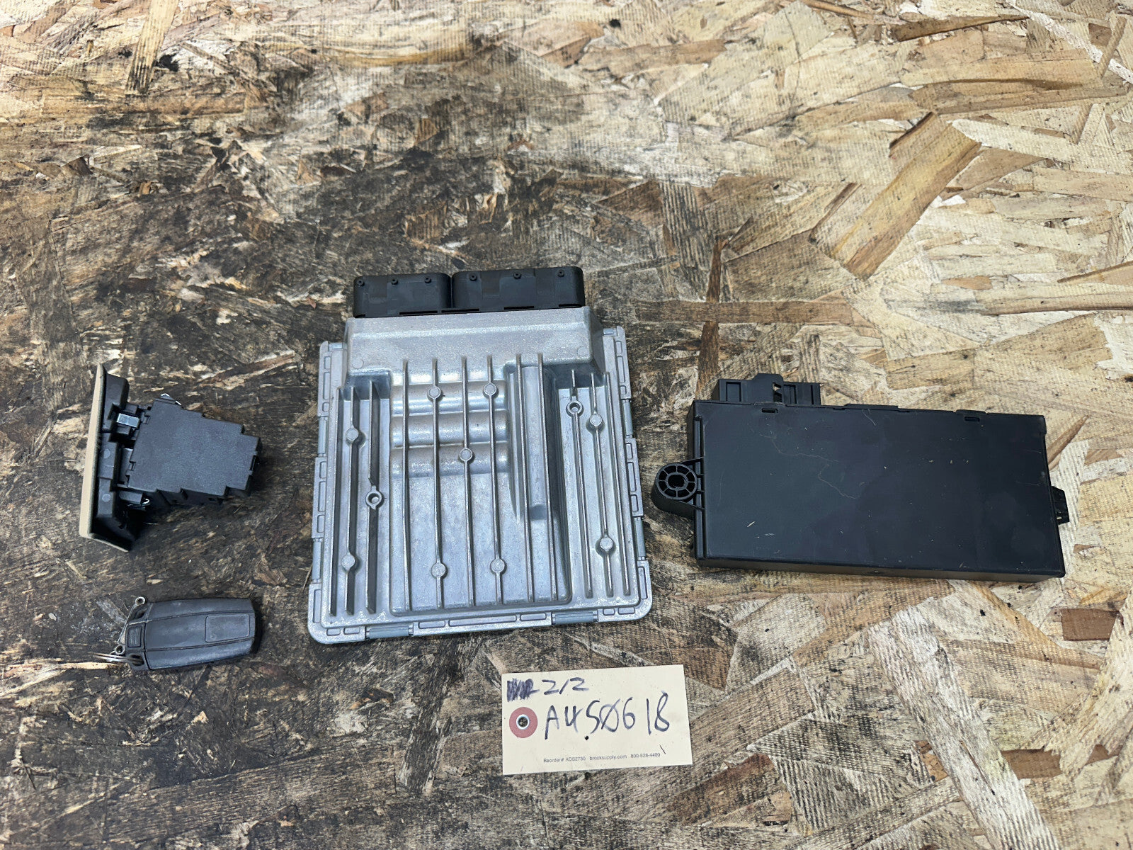 BMW 06-13 N52 ENGINE ECU+CAS(IMMOBILIZER)+KEY MSV80 SET 9147227+7594483