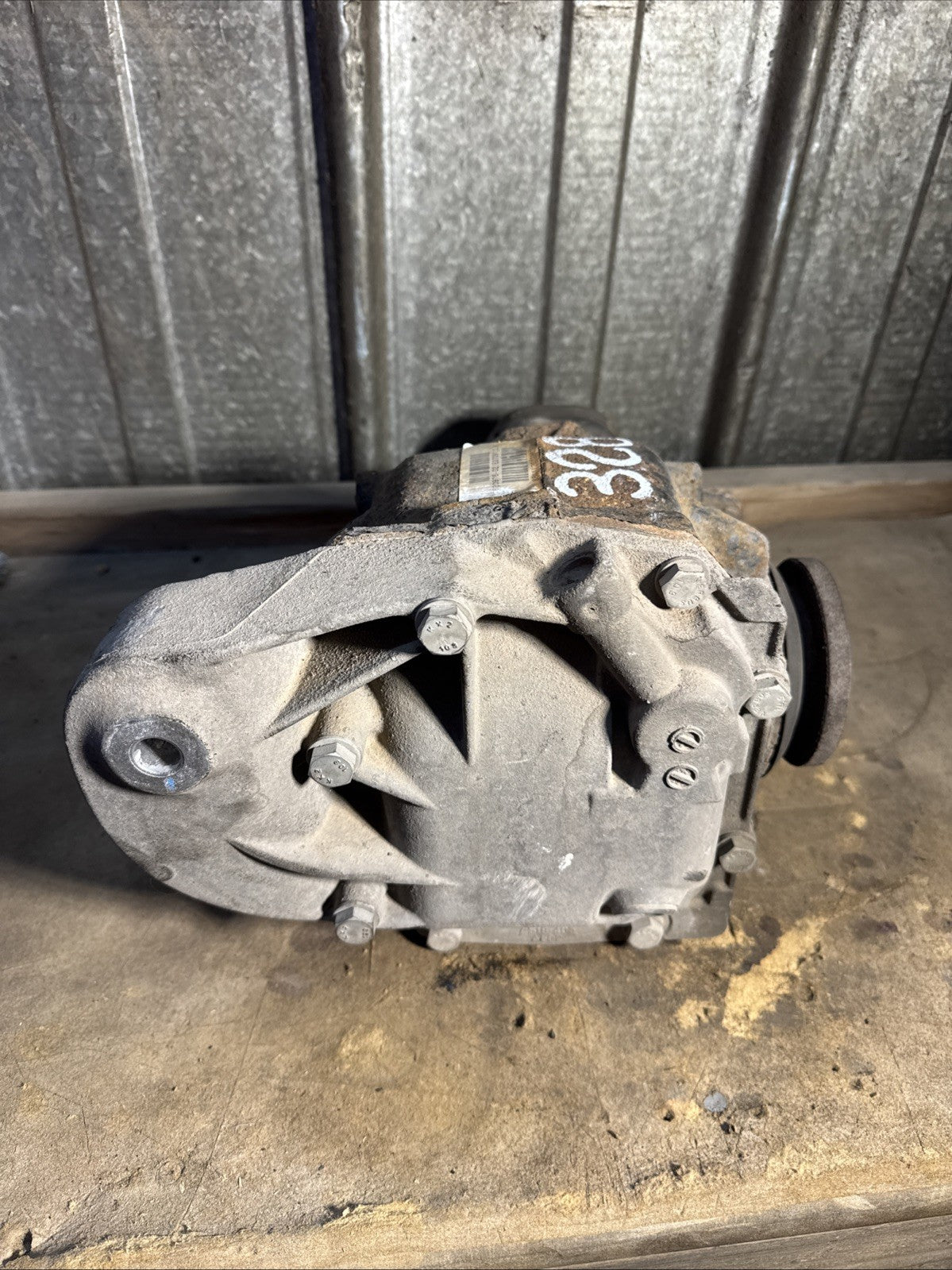 2009-2011 BMW 328I XDRIVE REAR AXLE DIFFERENTIAL FINAL DRIVE 3.91 AWD OEM