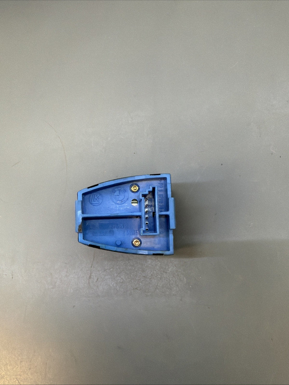2001-2006 BMW 3-SERIES 325i E46 SIDE VIEW MIRROR CONTROL SWITCH 6901376 OEM USED