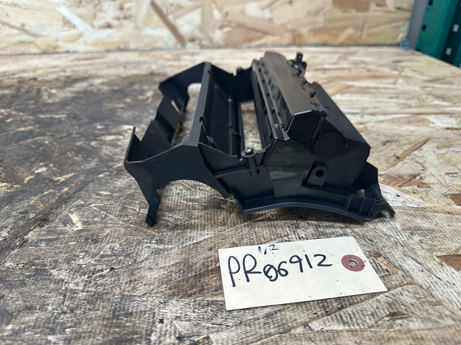 BMW 99-06 E46 3 SERIES CENTER STOREAGE TRIM+TRAY OEM 8268887+8268888